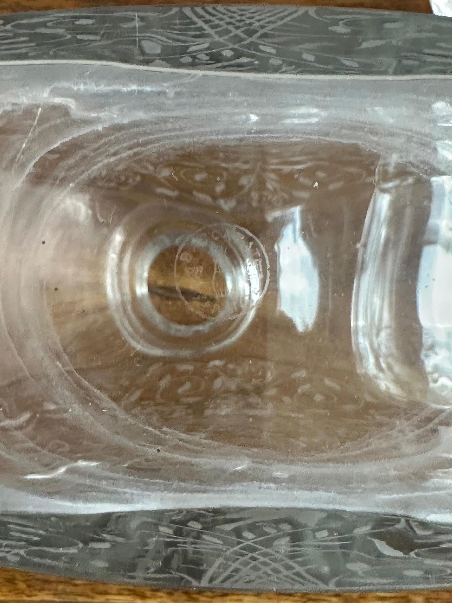 Carafe Djeddah modèle français du 20e siècle en cristal de Baccarat, années 1946 en vente 8