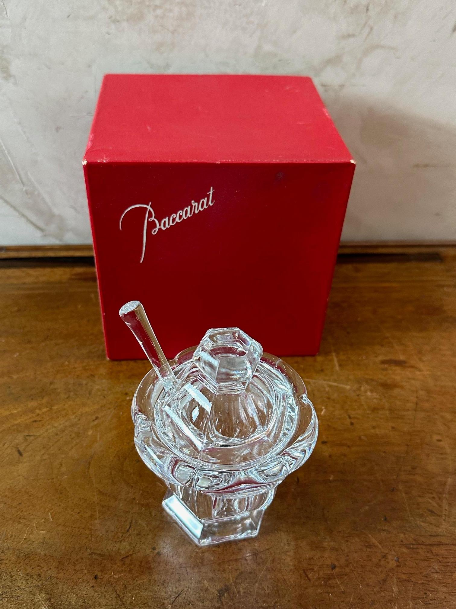 Cristallo Vasetto e cucchiaio di senape in cristallo Baccarat del XX secolo, anni '30 in vendita