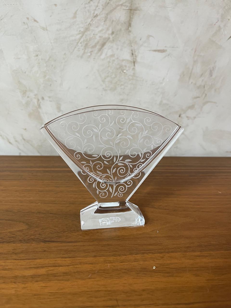 Cristallo Vaso di cristallo Baccarat francese del XX secolo, anni '50 in vendita