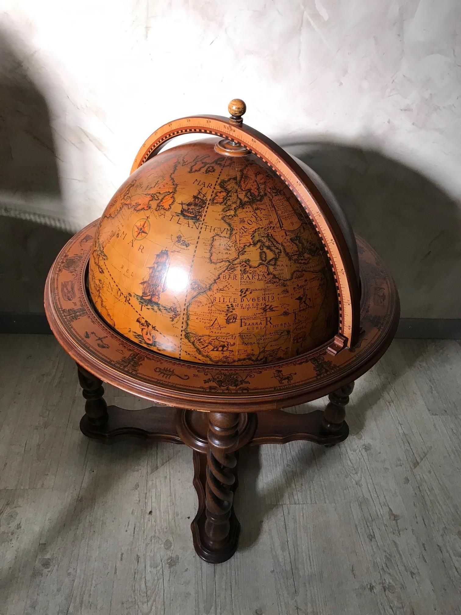 Mid-20th Century 20th Century French Bar World Globe, 1940s