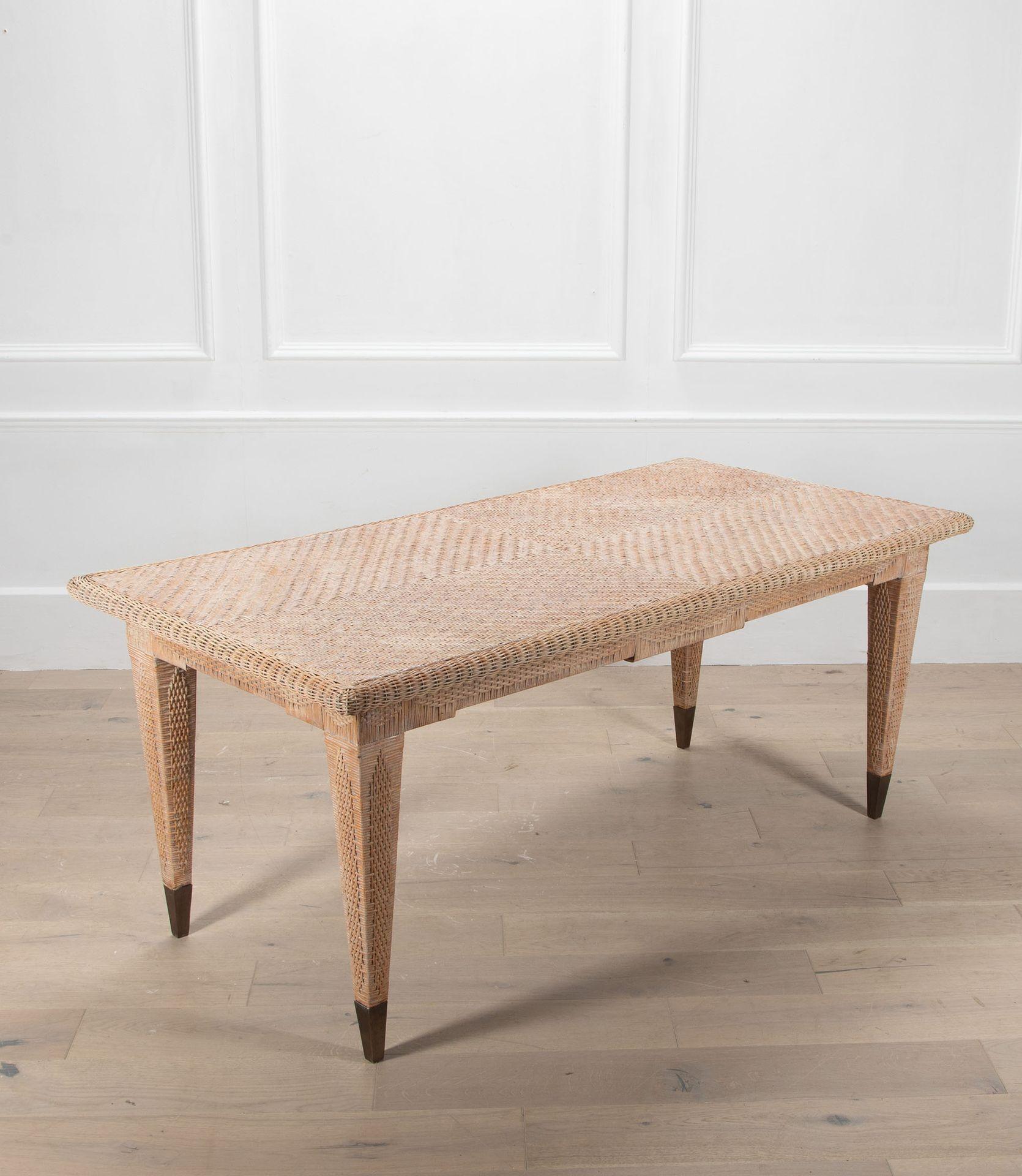 Mesa de centro o comedor francesa de caña del siglo XX.
Alrededor de 1970.