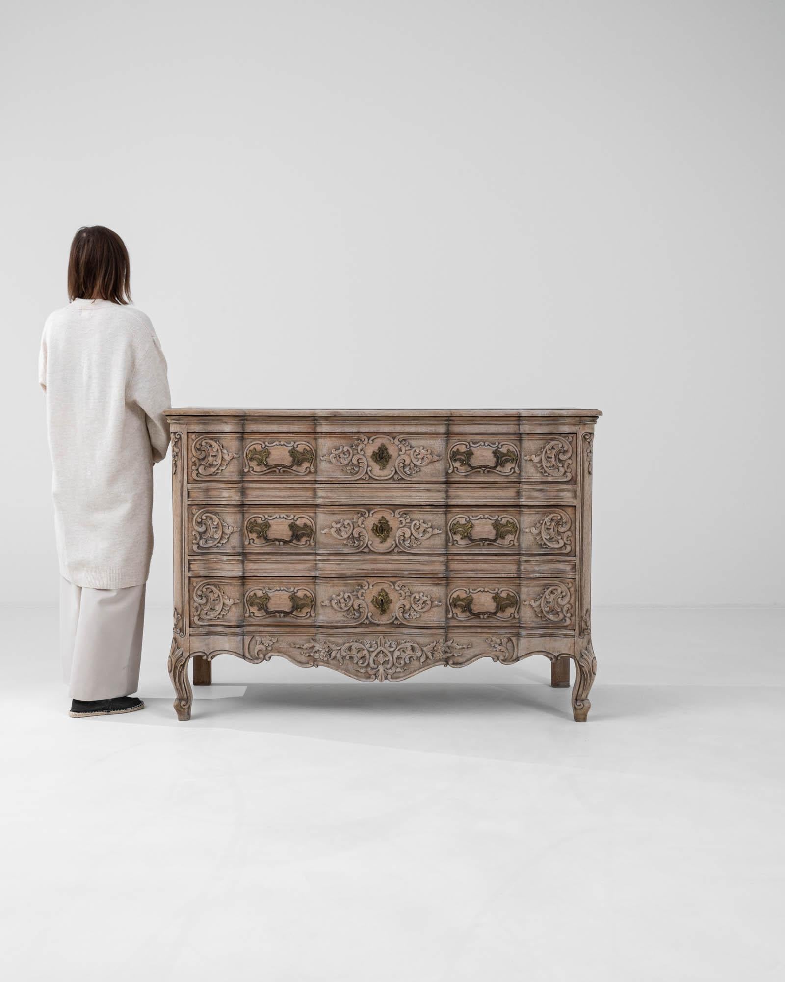 20th Century French Bleached Oak Chest Of Drawers In Good Condition In High Point, NC