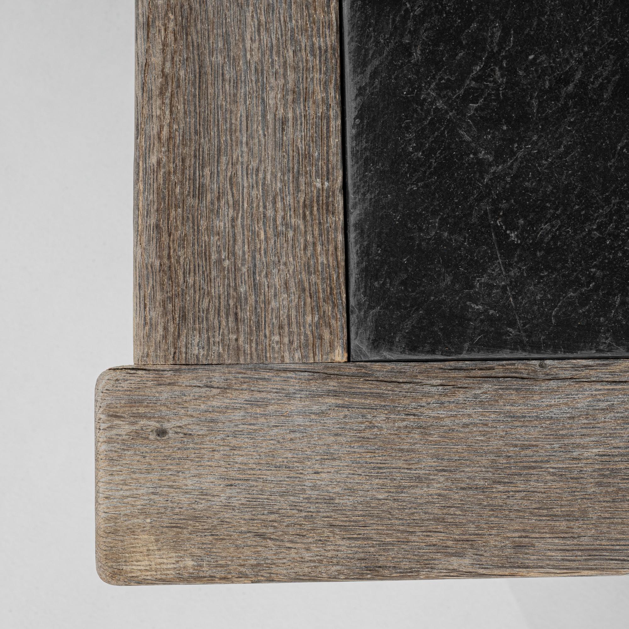 20ème siècle  Table basse française en Oak Oak blanchi avec plateau en pierre d'ardoise en vente 3