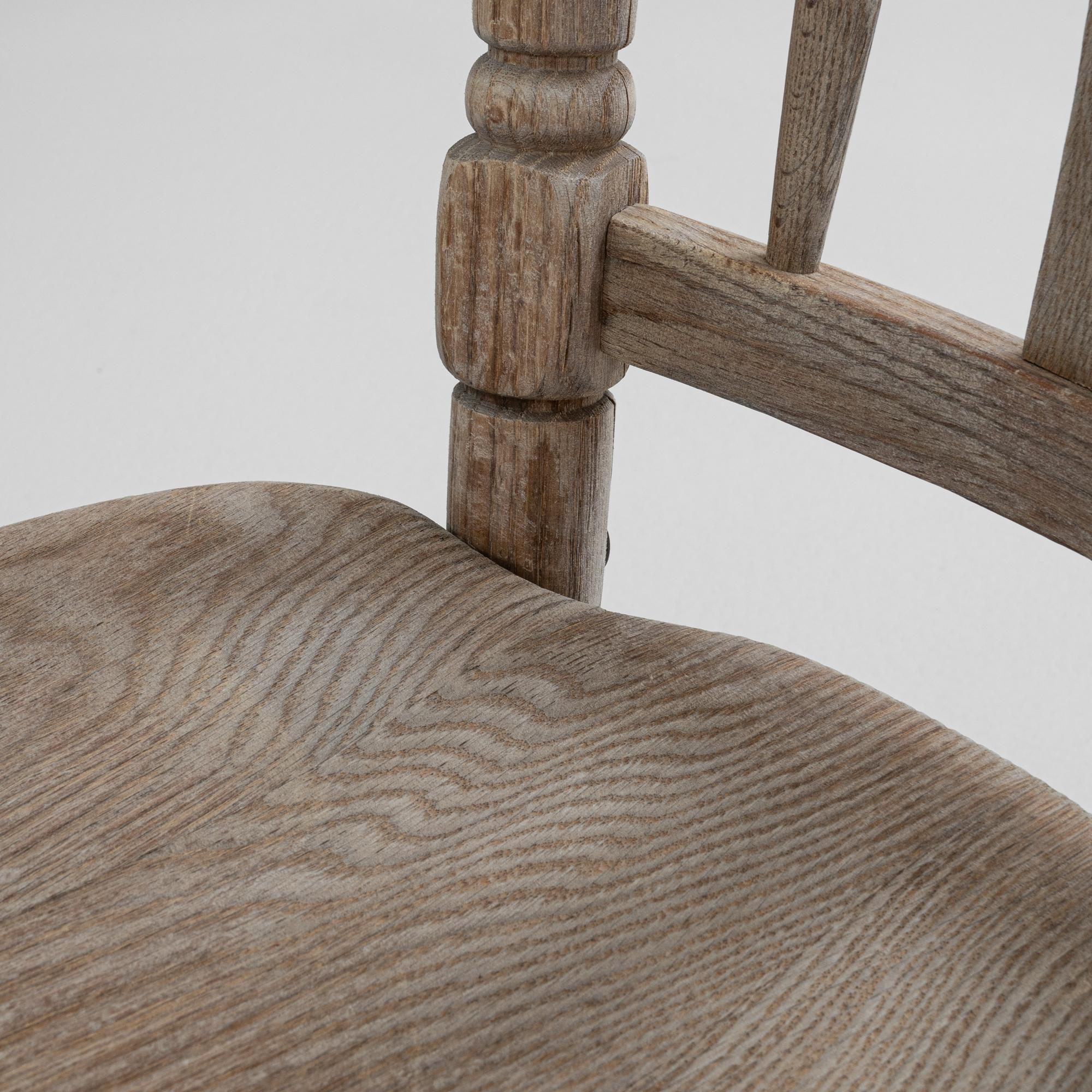 Sedie da pranzo francesi in Oak sbiancato del XX secolo, set di 6 pezzi in vendita 1