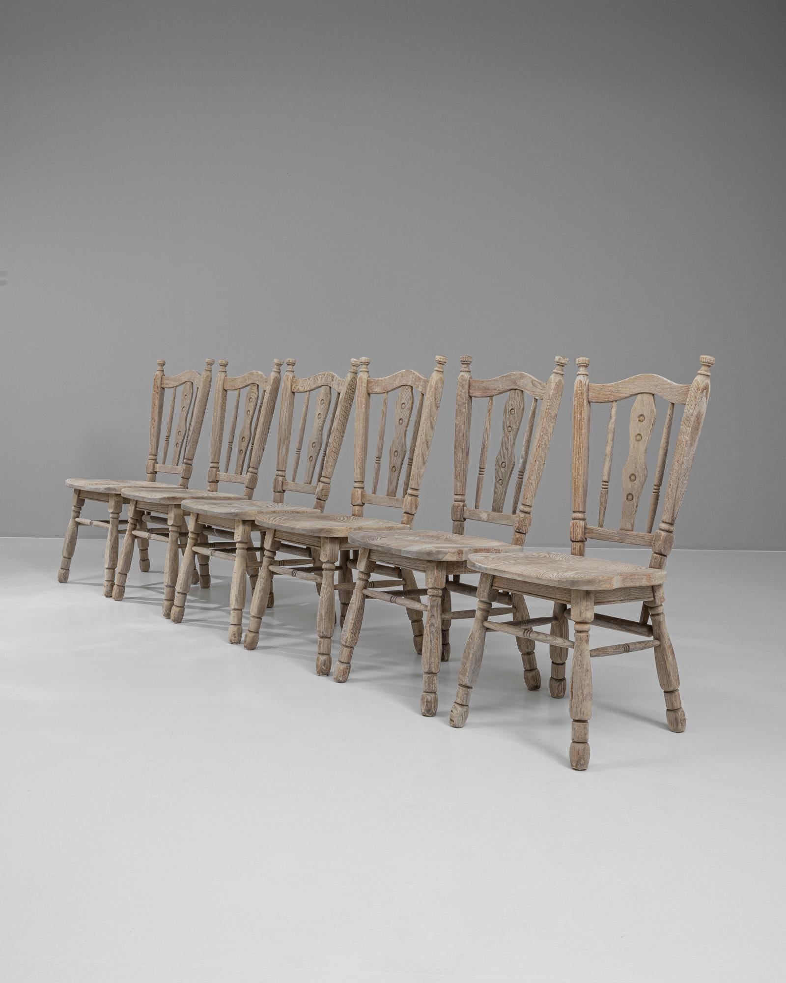 Sedie da pranzo francesi in Oak sbiancato del XX secolo, set di 6 pezzi in vendita 4