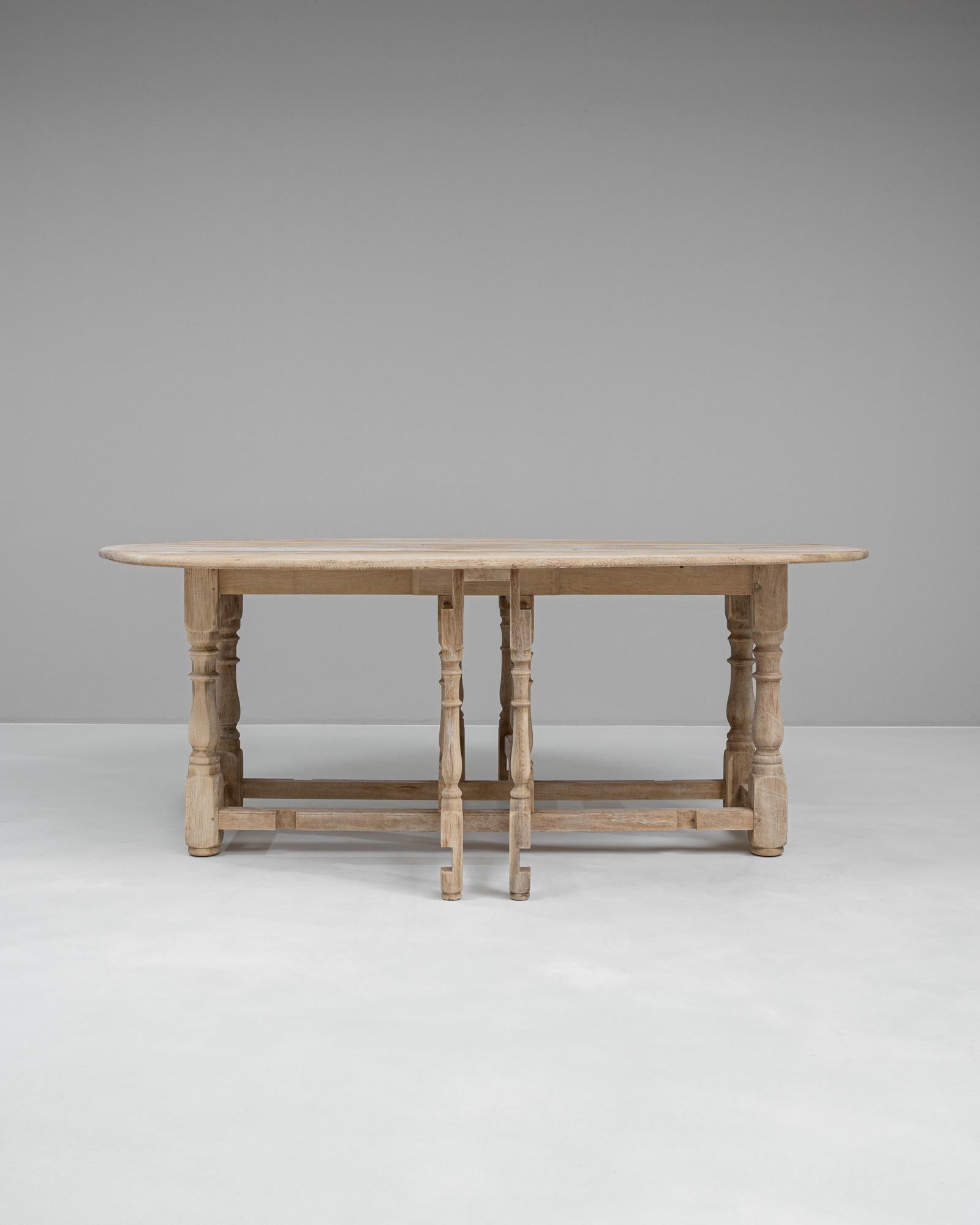 20th Century French Bleached Oak Drop Leaf Table 4