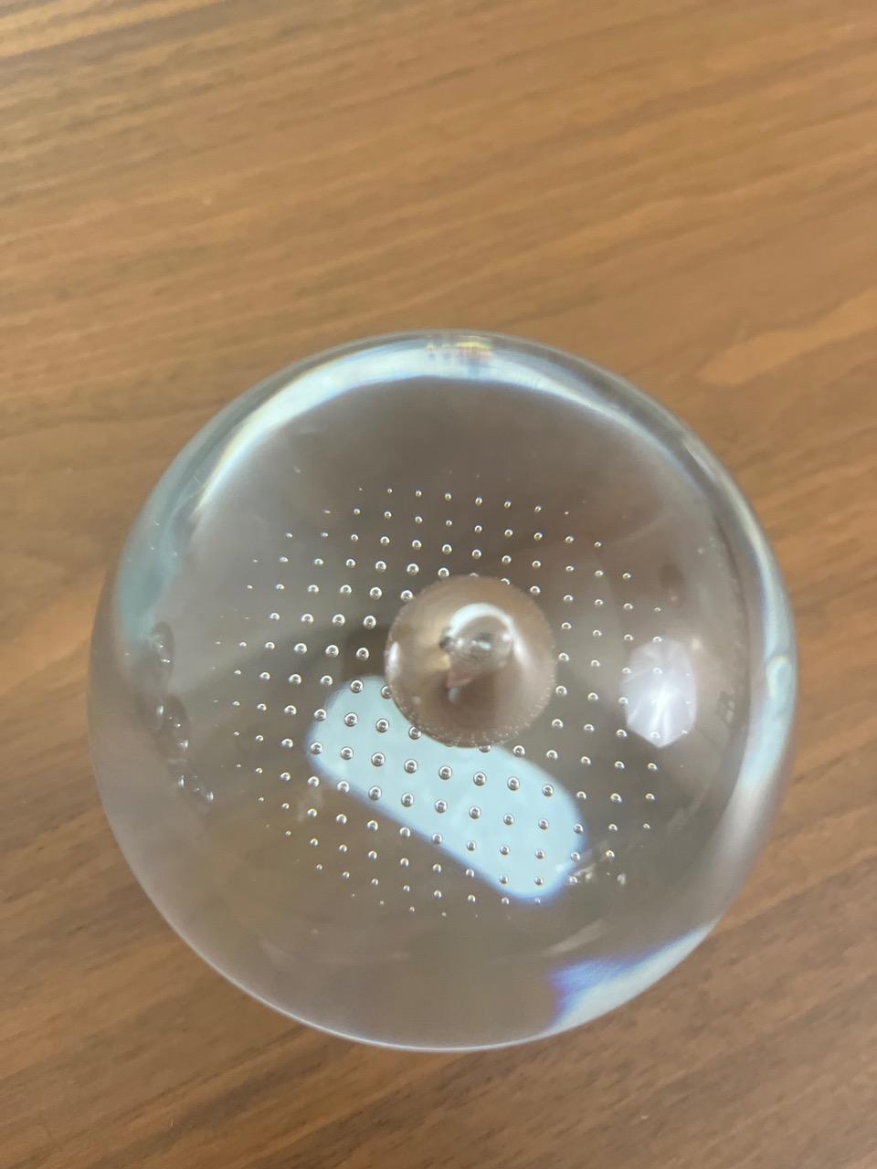 20th century French Blown Glass Paperweight, 1980s For Sale 4
