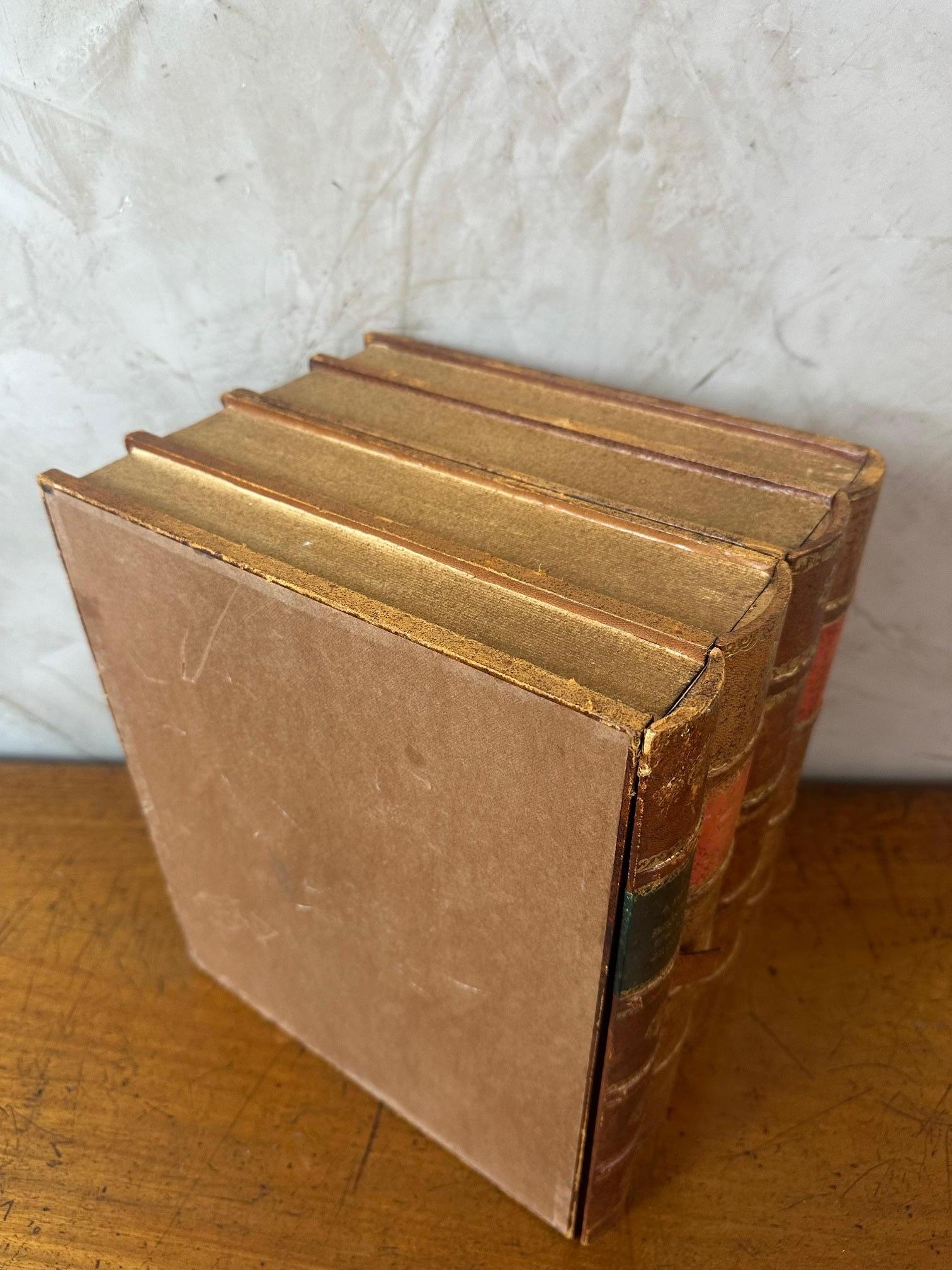 20. Jahrhundert Französisch Bücher Secret Box, 1950er Jahre im Angebot 2
