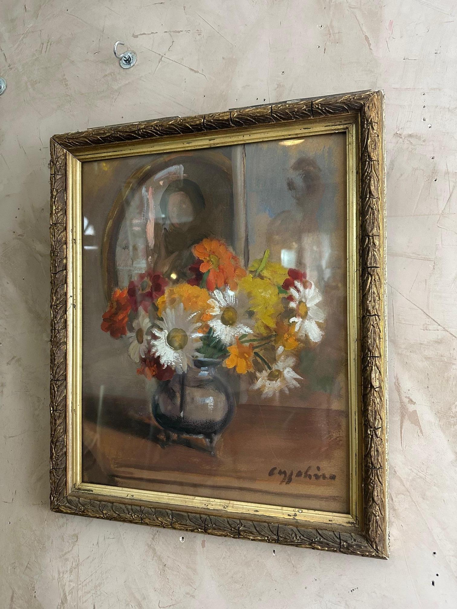 Painting representing a bouquet of flowers painted in gouache signed lower right (illegible) .Dated from the 1940s.
Gilded wooden frame, painting under glass.
Good condition. Good quality.