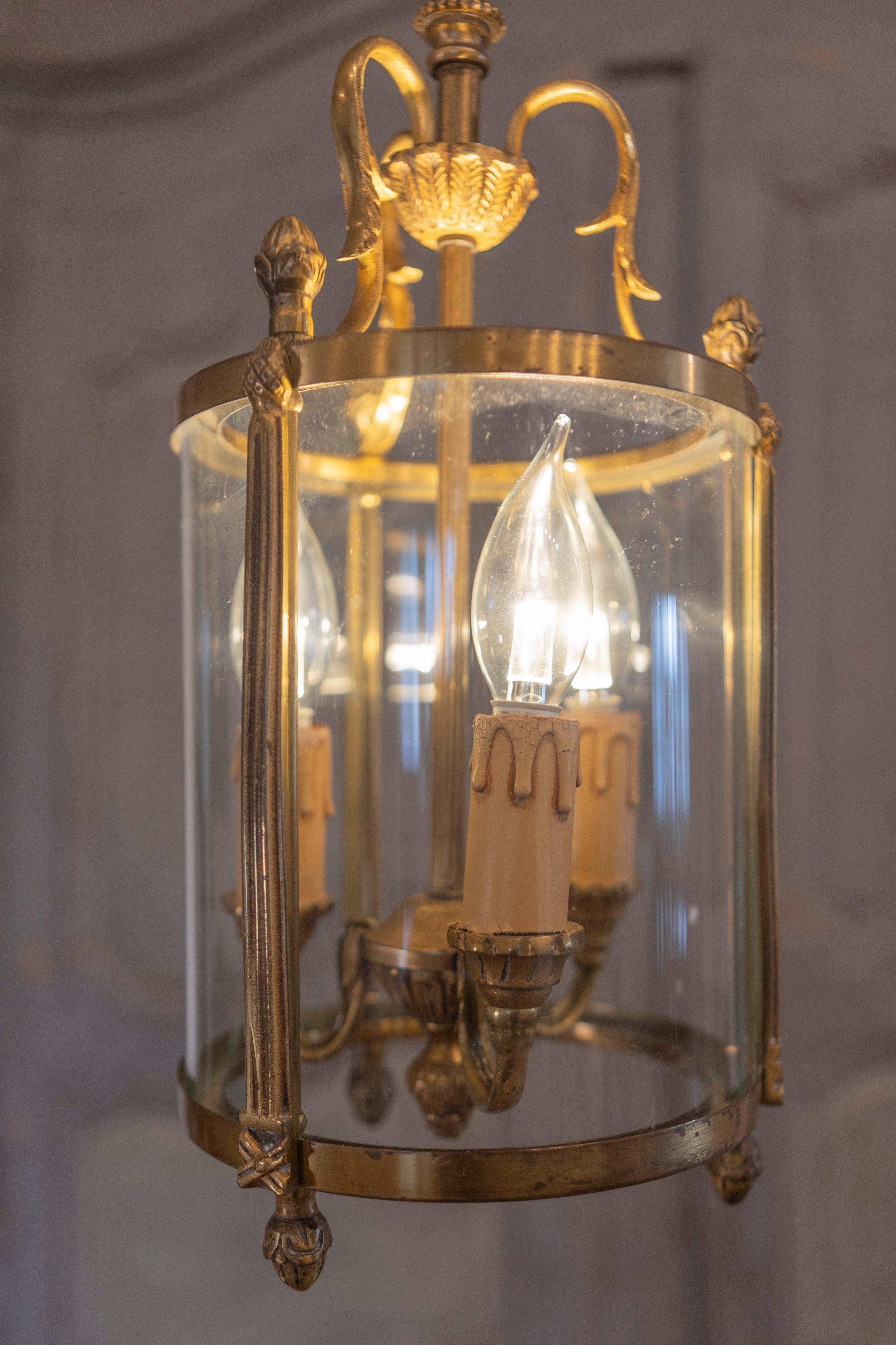 Lanterne en laiton et verre du 20e siècle en vente 4