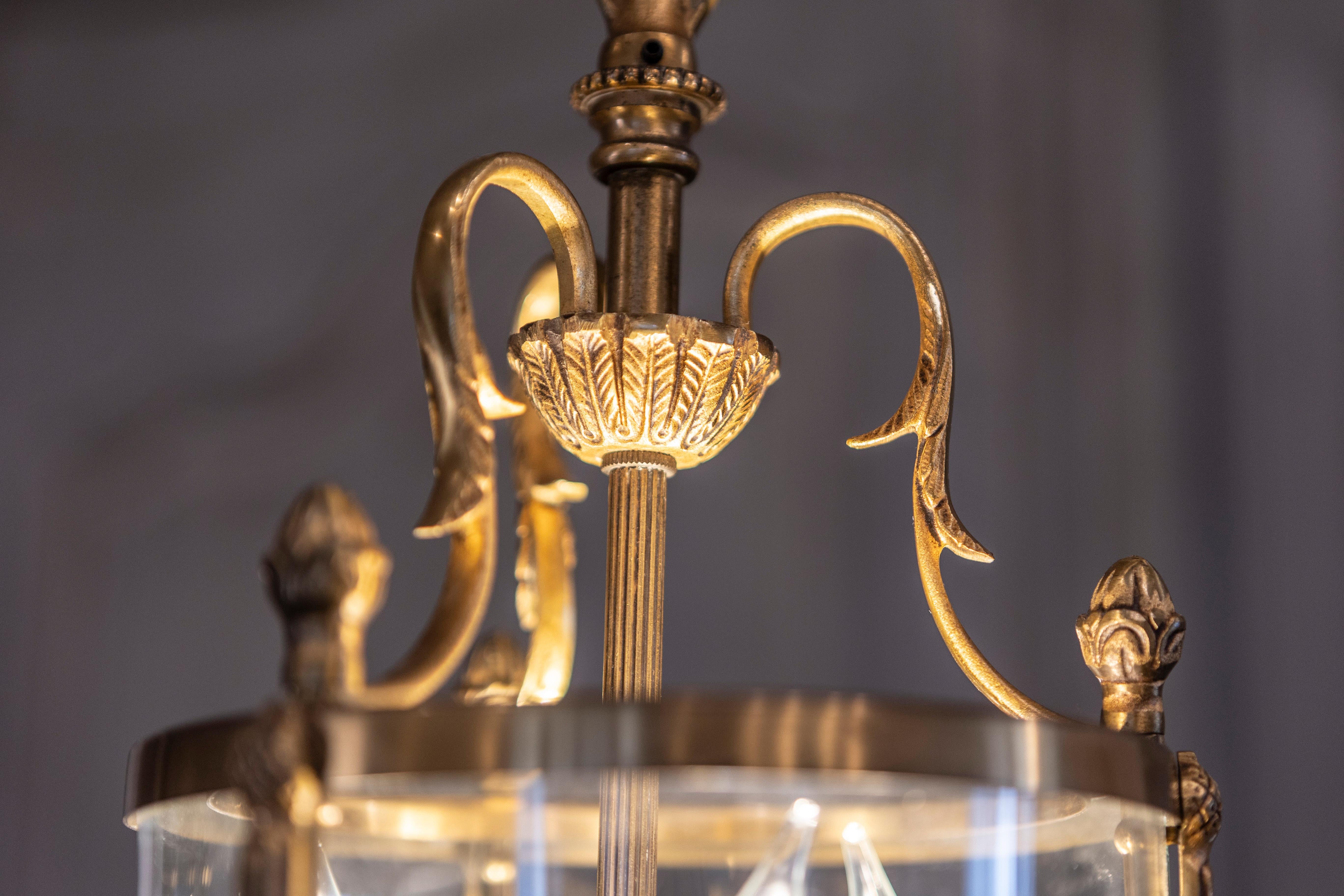 Lanterne en laiton et verre du 20e siècle en vente 5