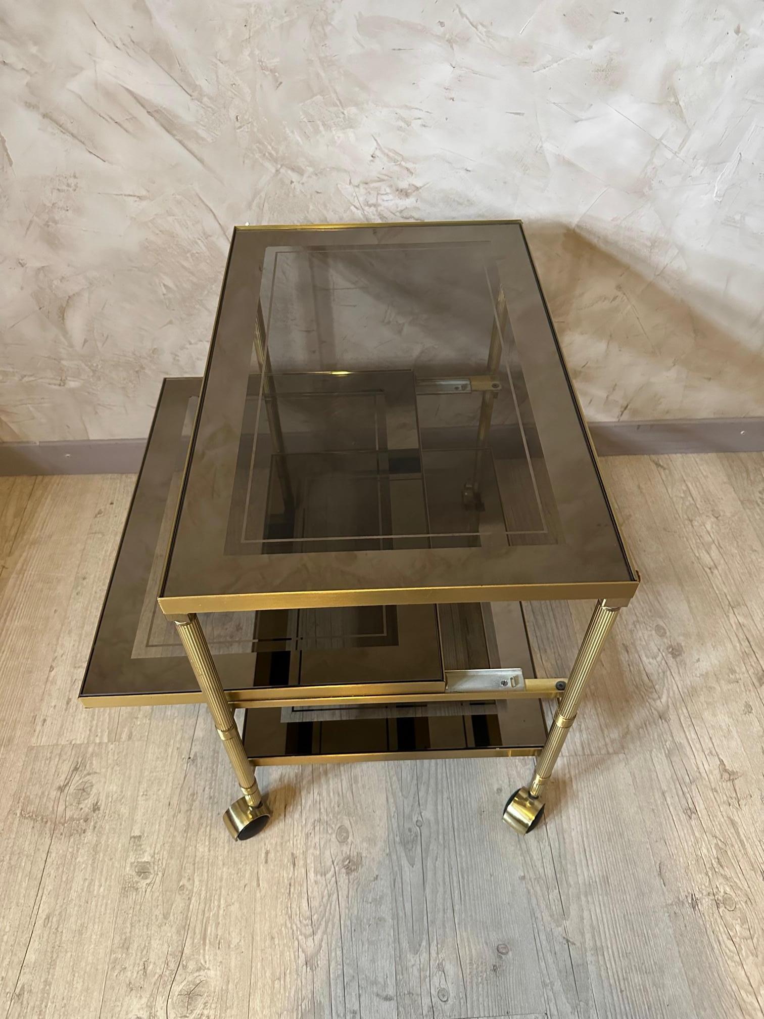 20th century French Brass and Glass Rolling Dessert Table, 1970s For Sale 3