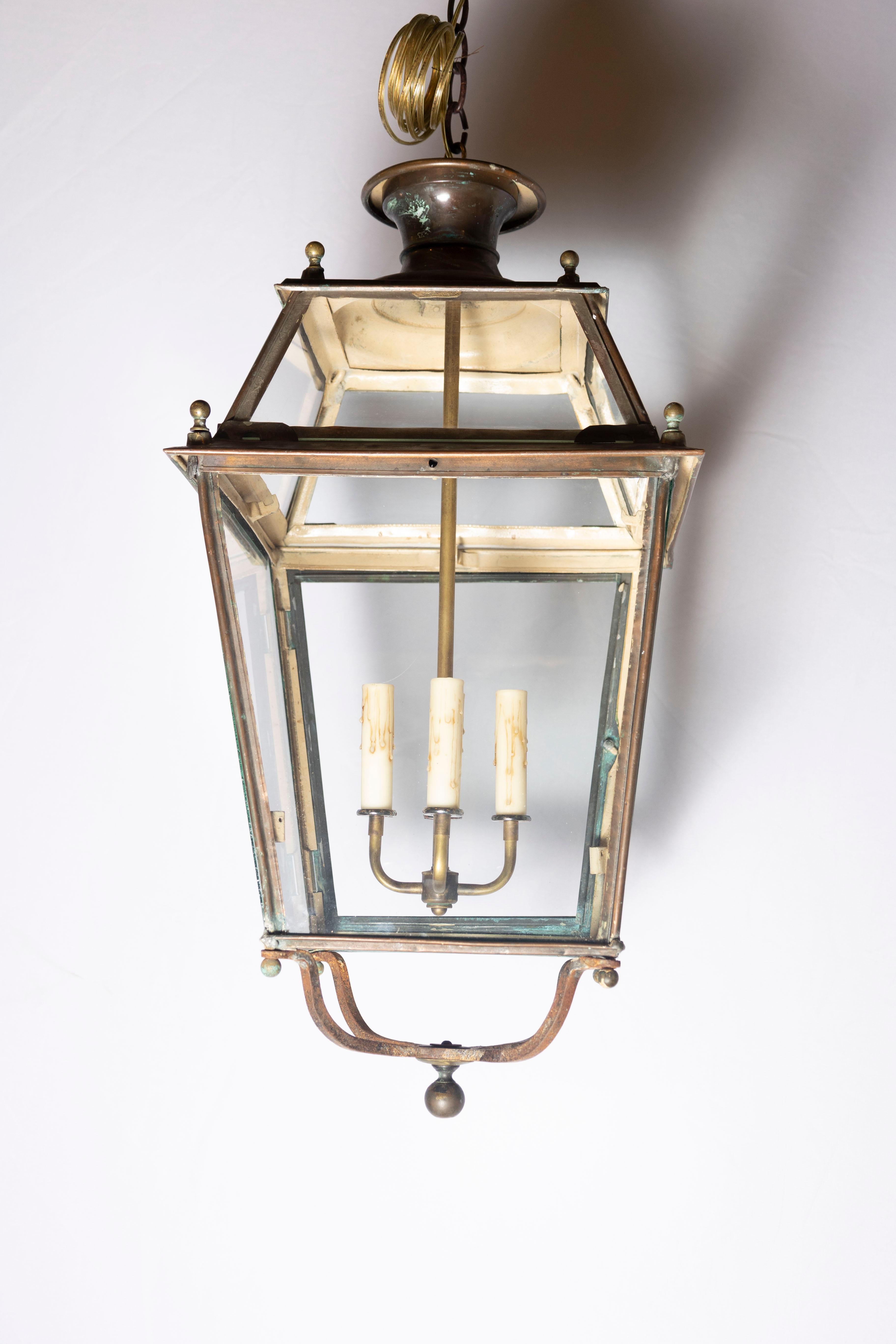 20th Century French Brass and Glass Tapered Lantern For Sale 2