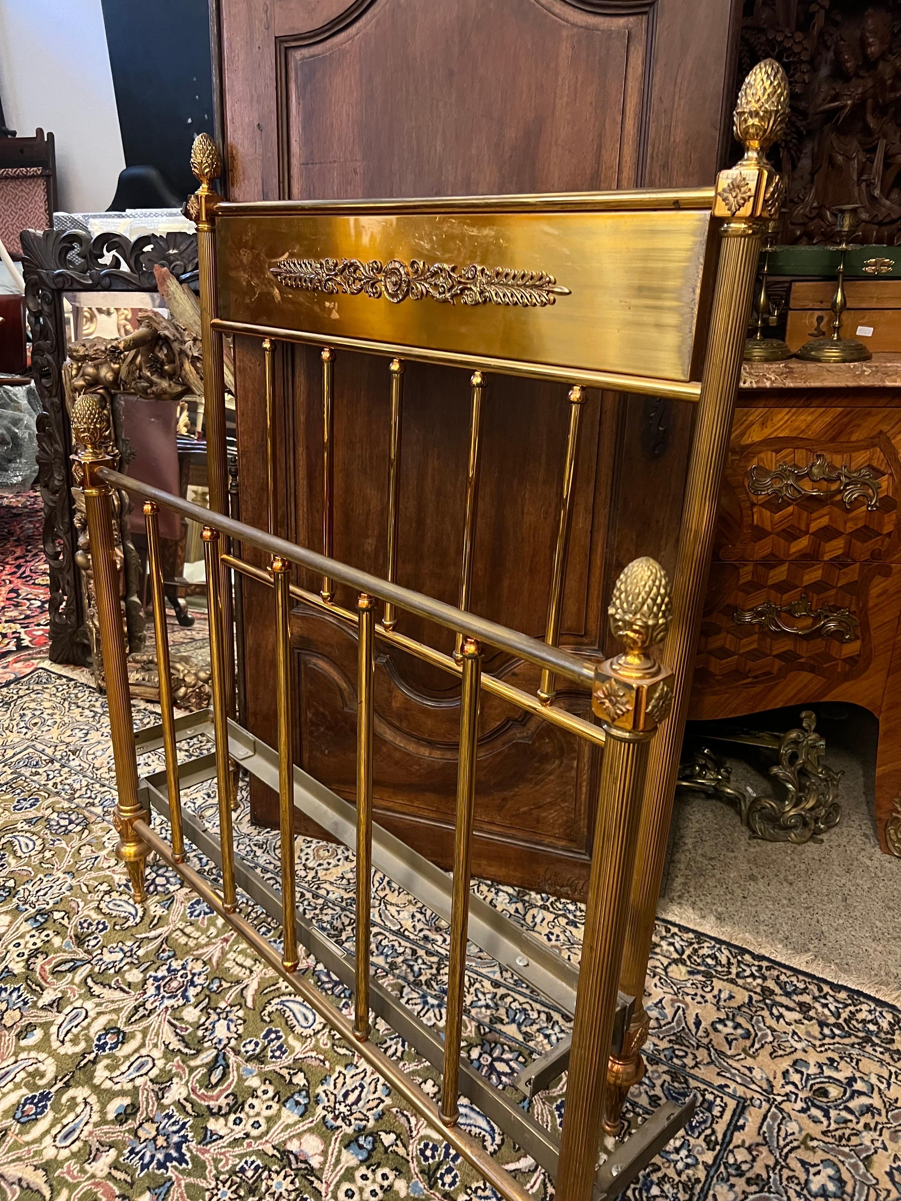 parts of a bed frame