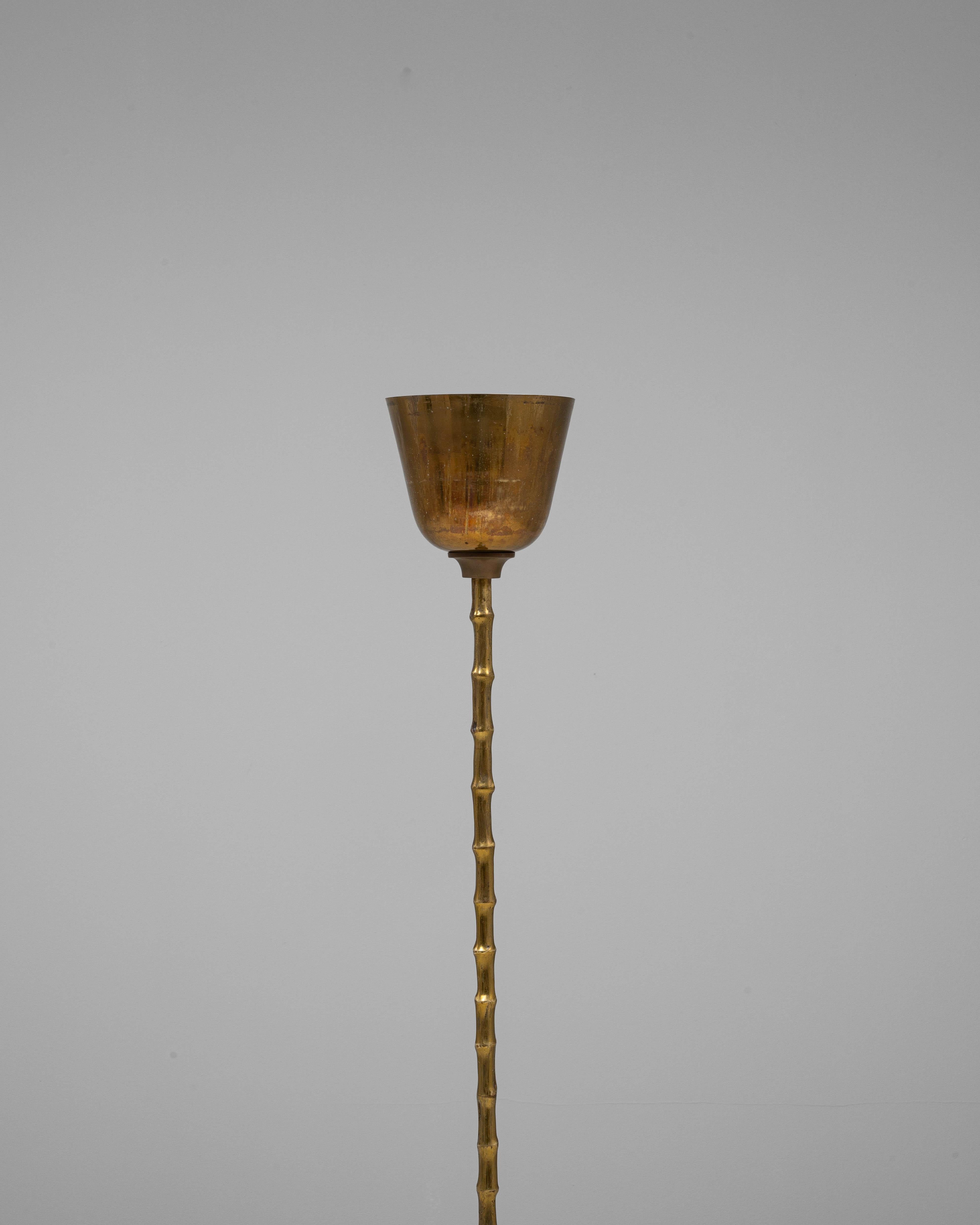 Französische Messing-Stehlampe des 20. im Angebot 2