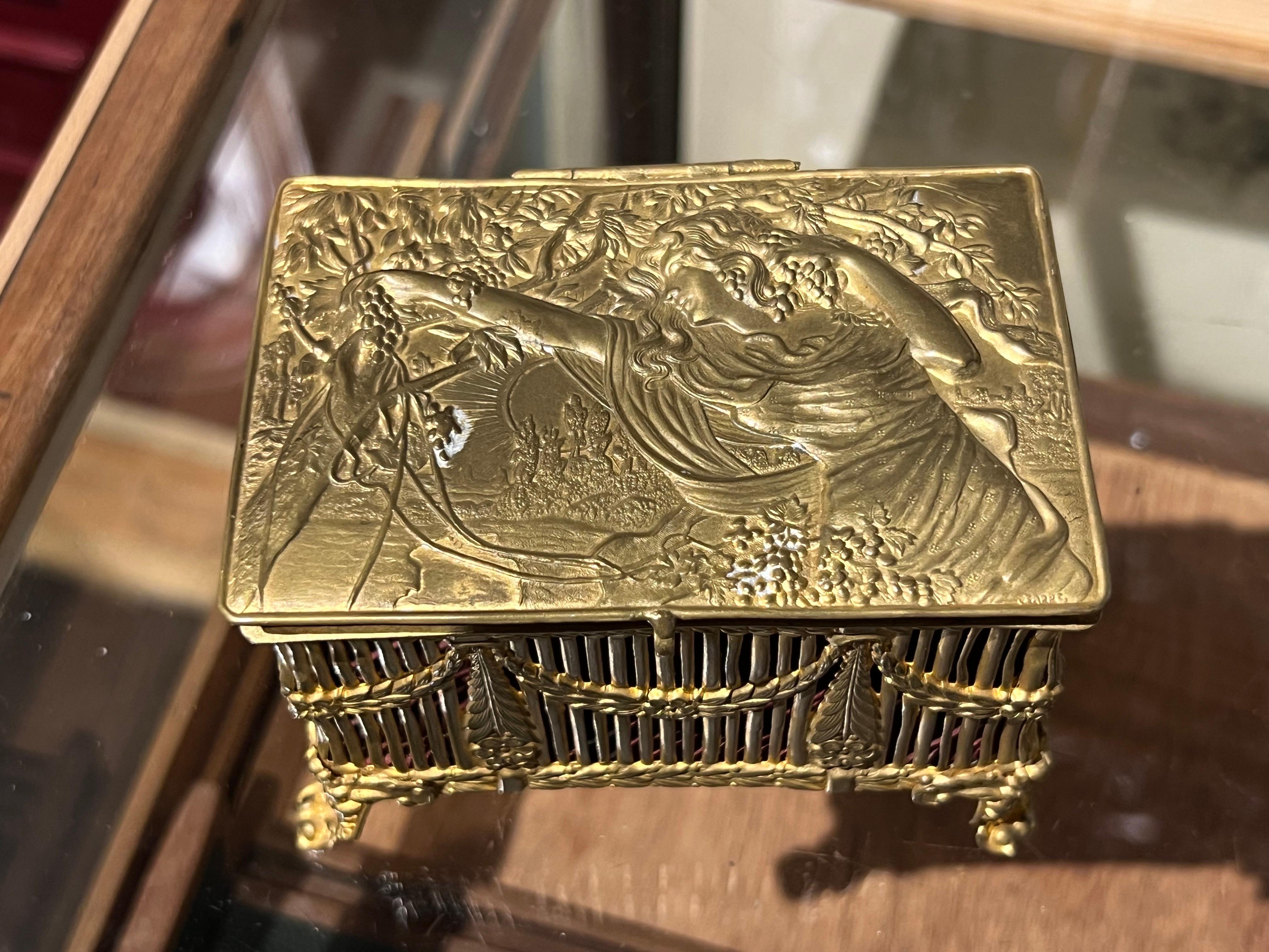 20th Century French Brass Hand Carved and Decorated Jewellery Box For Sale 4