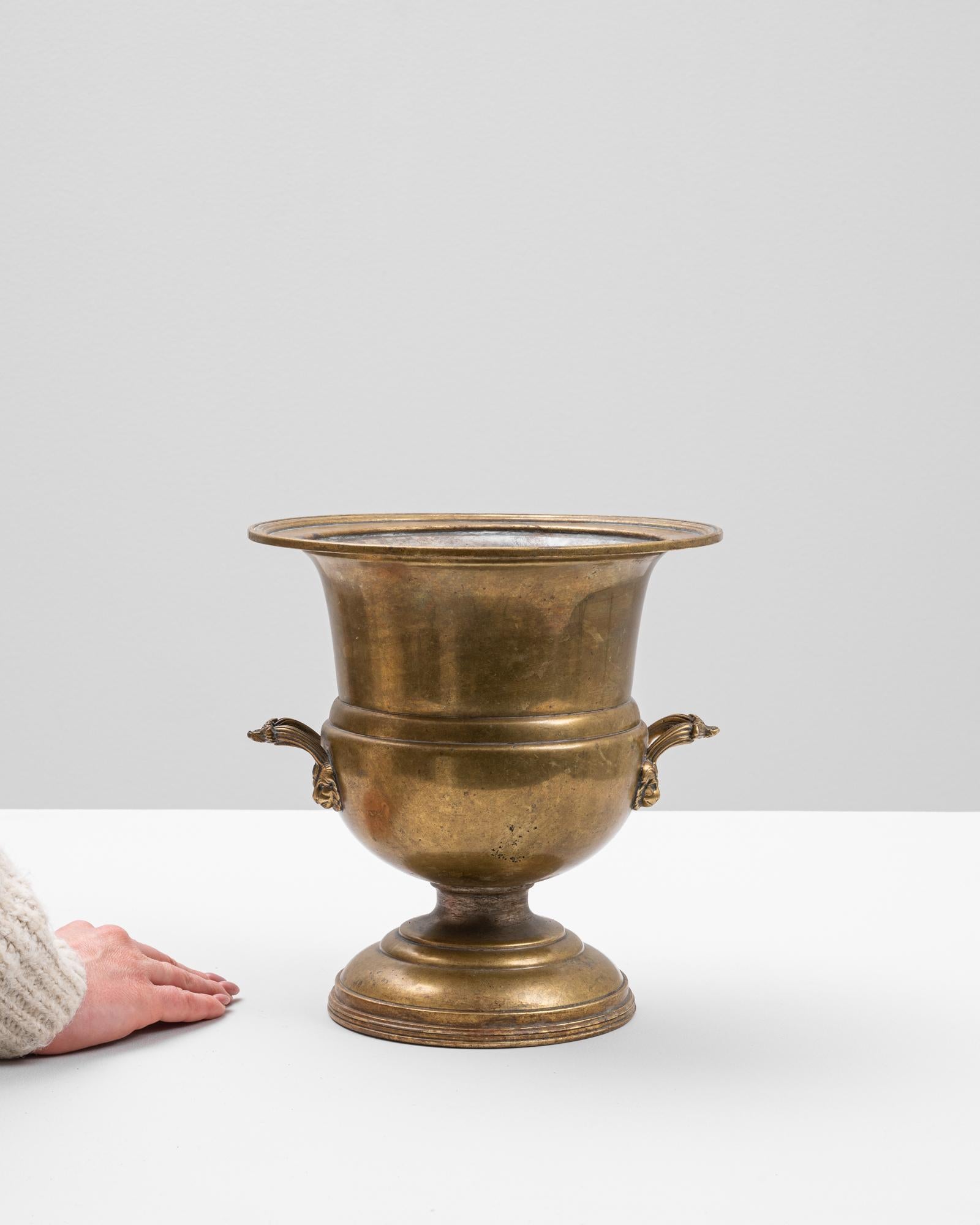20th Century French Brass Ice Bucket In Good Condition For Sale In High Point, NC