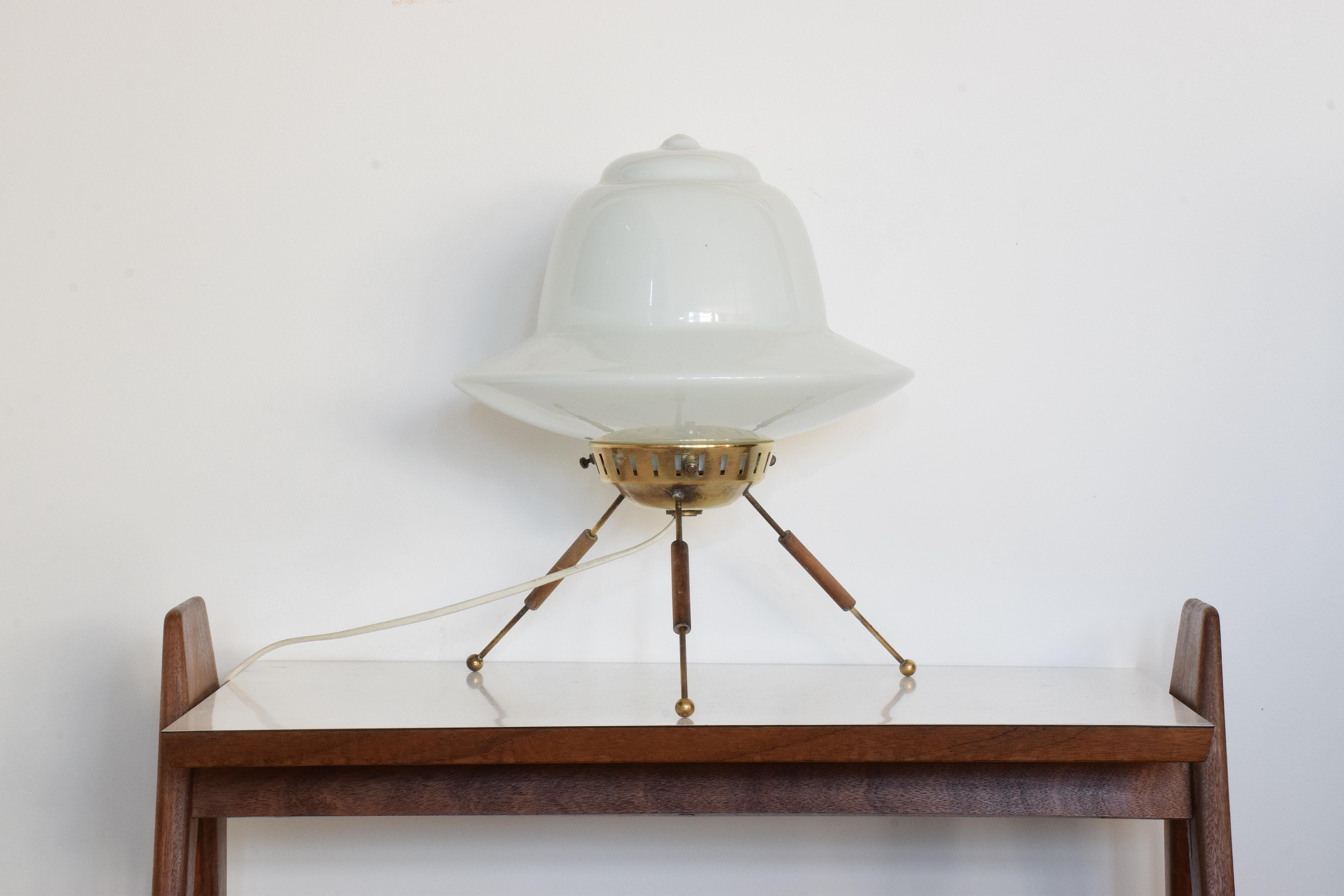 20th Century French Brass Table Lamp, 1960s In Good Condition In Paris, FR
