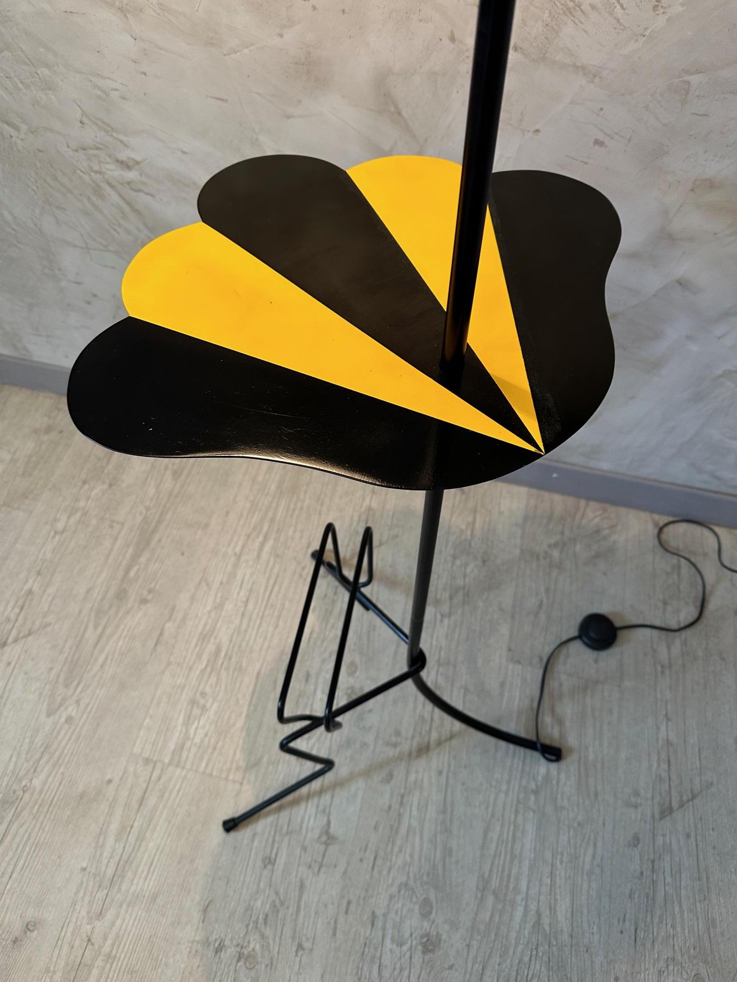20th century French Brass, Yellow and Black Metal Floor Lamp, 1960s For Sale 6
