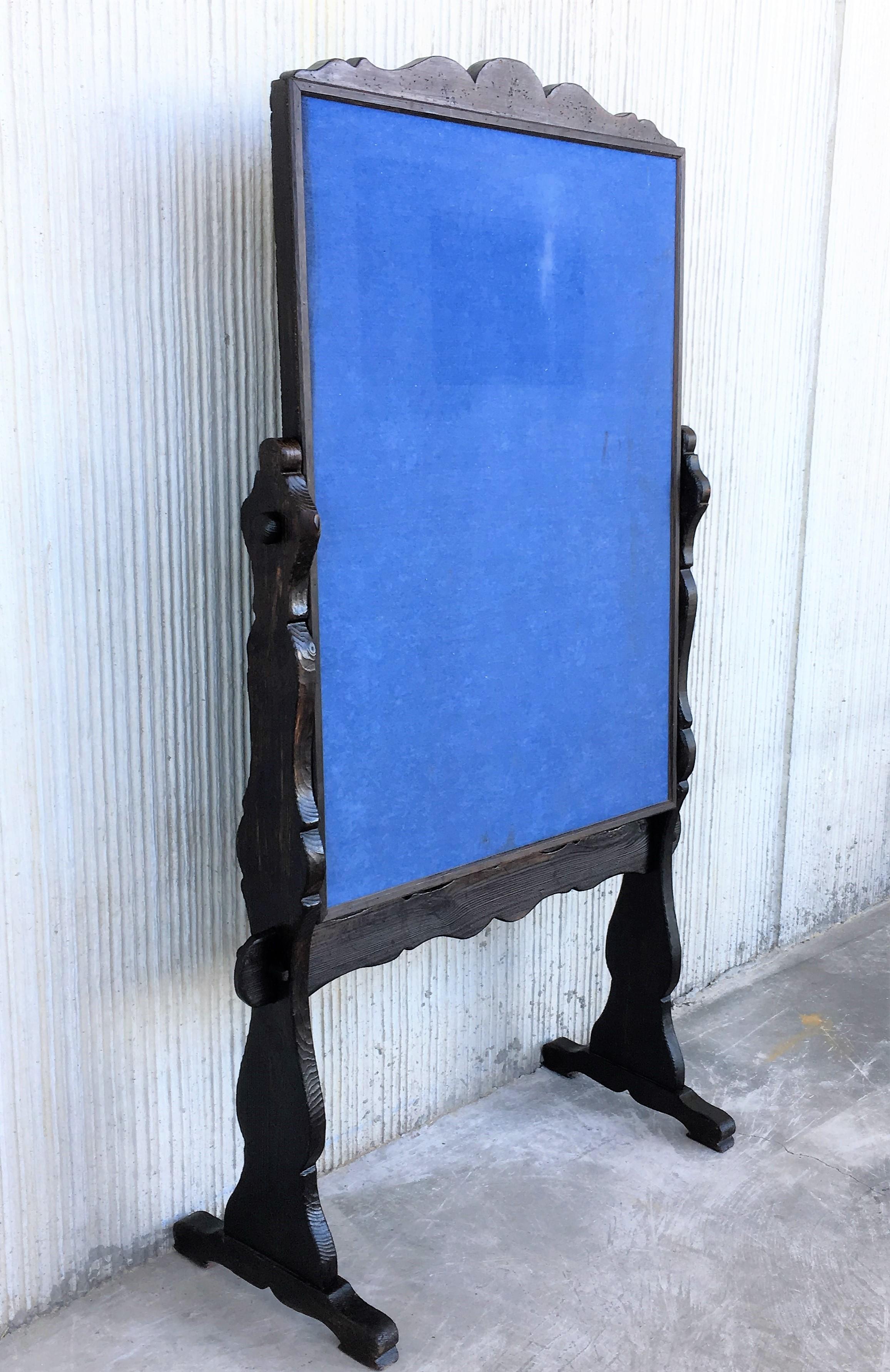 20th century French bulletin board with lyre legs.
Blue felt for stick notes.