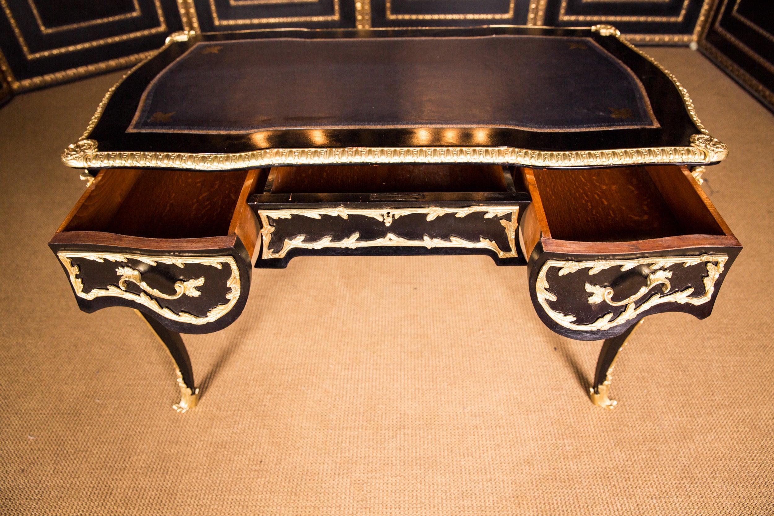 Beech 20th Century French Bureau Plat Desk in the Louis XV Style Black Ebonized Veneer For Sale