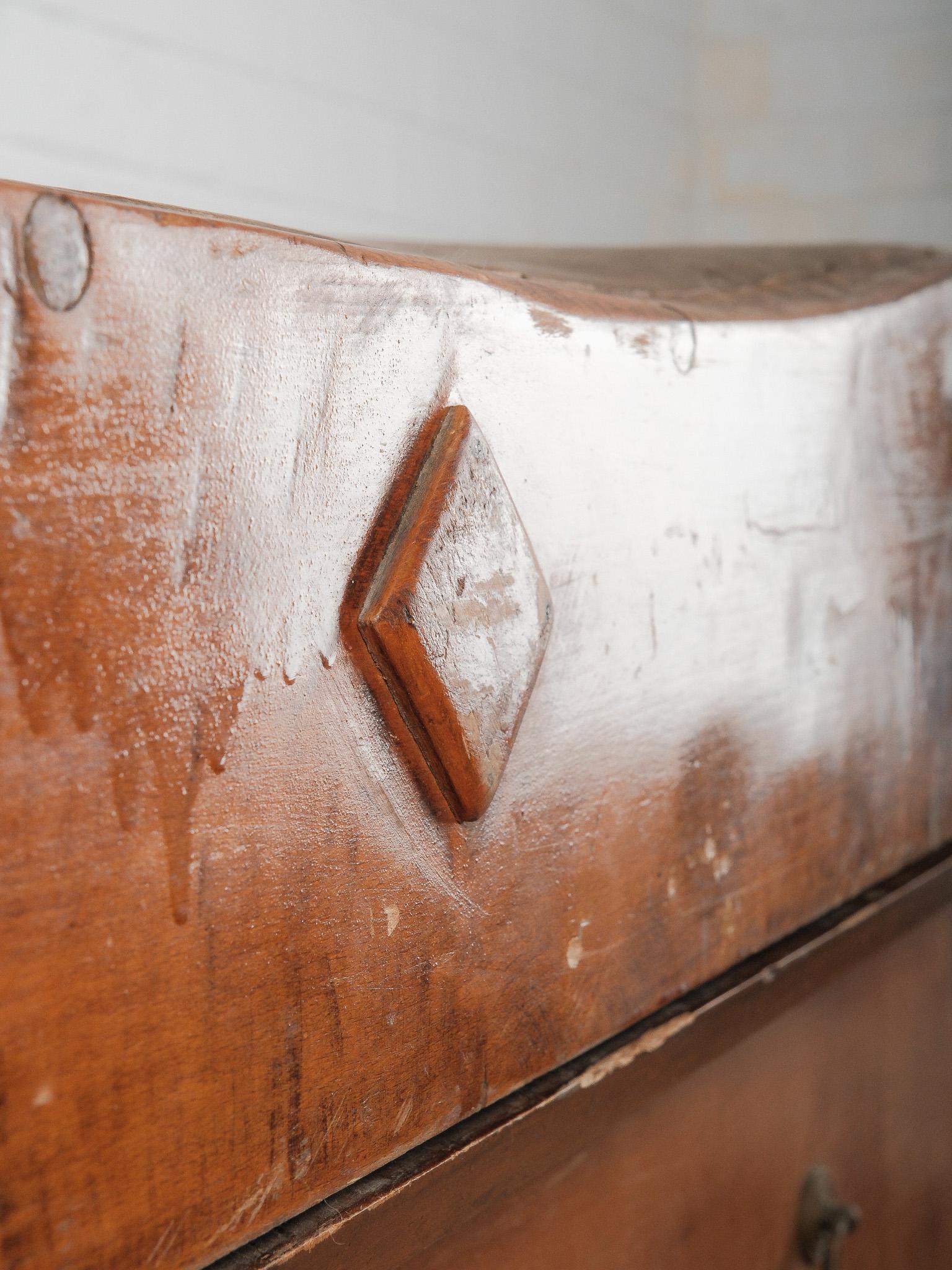 20th Century French Butcher’s Block Table With Bull’s Head Mount For Sale 2