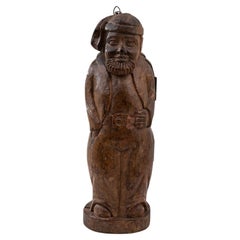 Decorazione uomo in legno intagliato francese del XX secolo