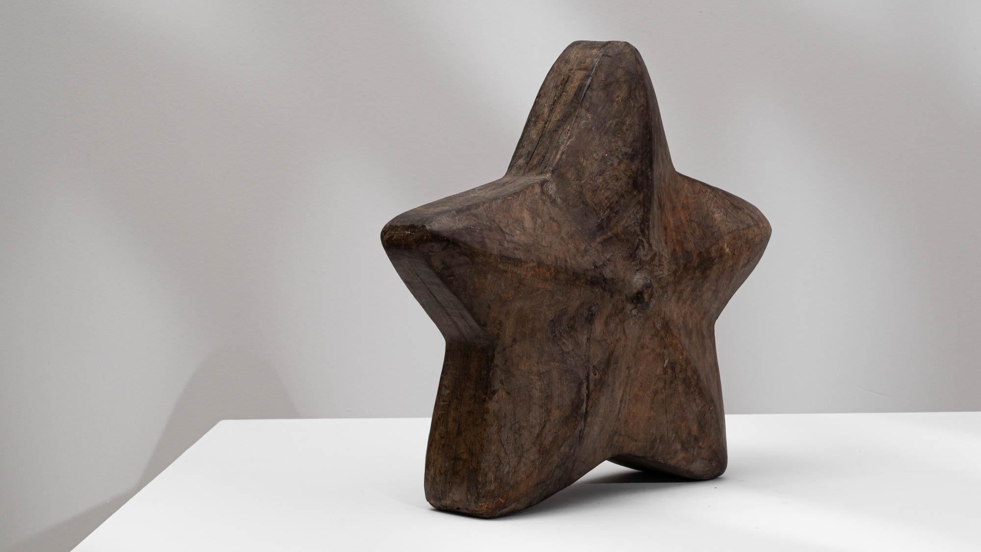 20th Century French Carved Wooden Star Decoration In Good Condition For Sale In High Point, NC