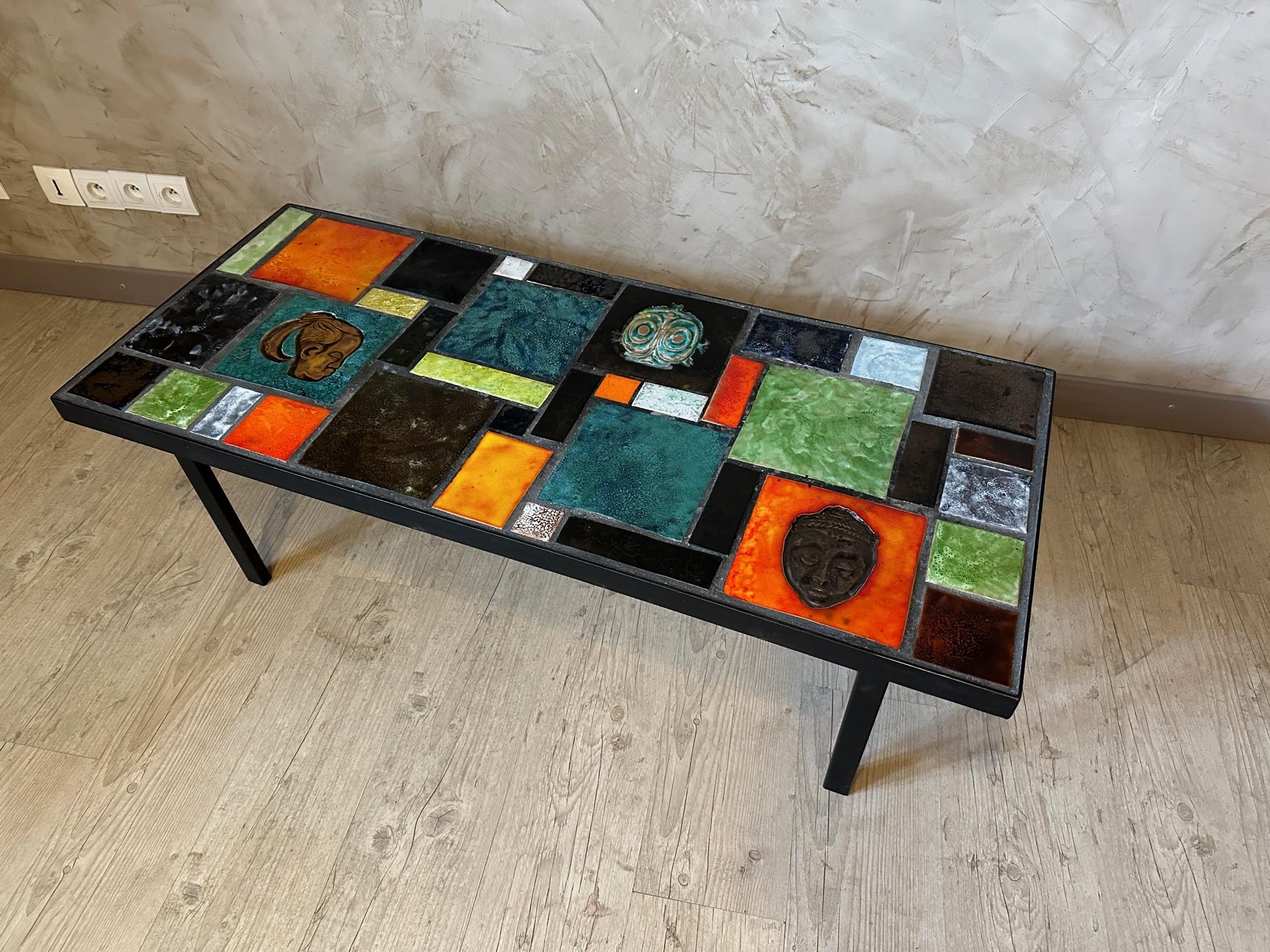 20th century French Ceramic and Metal Coffee Table, 1960s In Good Condition In LEGNY, FR