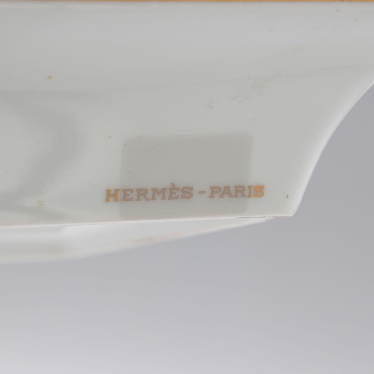 20th Century French Ceramic Ash Tray By Hermes 10