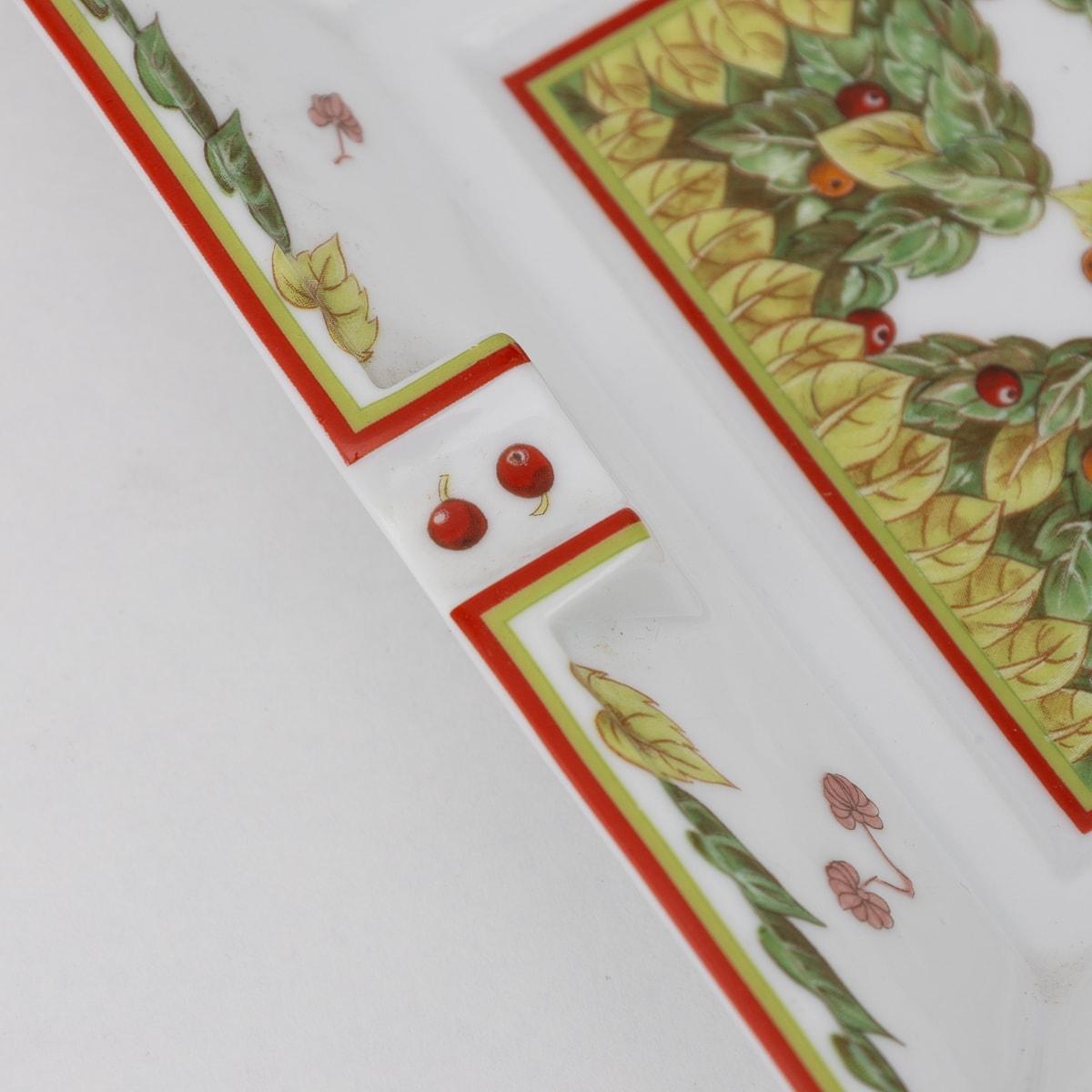 20th Century French Ceramic Ash Tray By Hermes For Sale 10