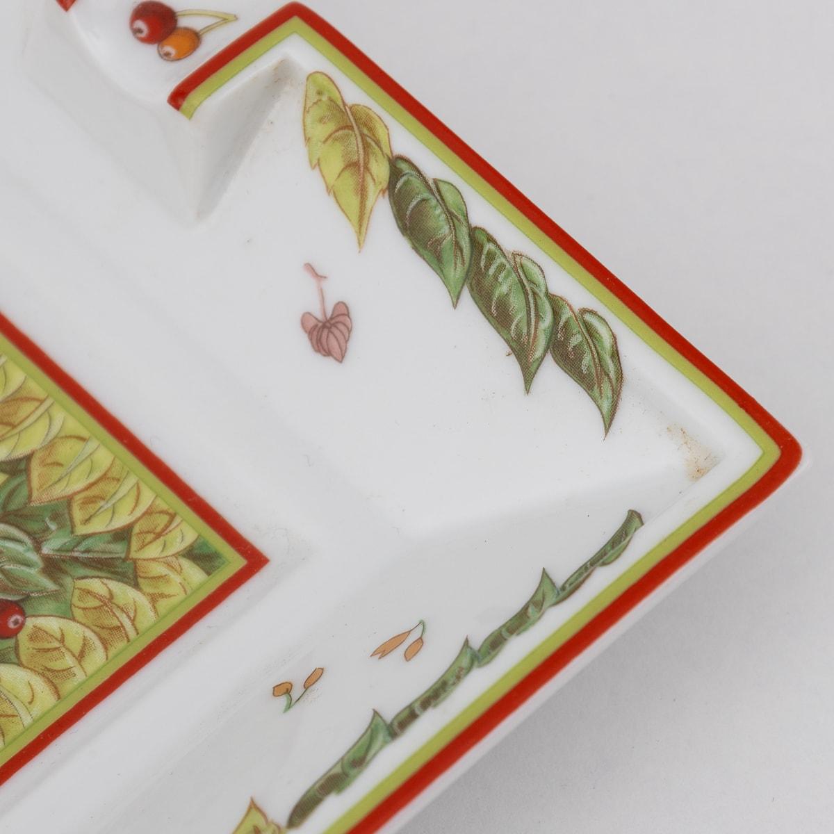 20th Century French Ceramic Ash Tray By Hermes For Sale 13