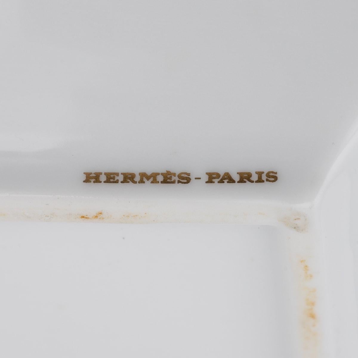 20th Century French Ceramic Ash Tray By Hermes For Sale 15
