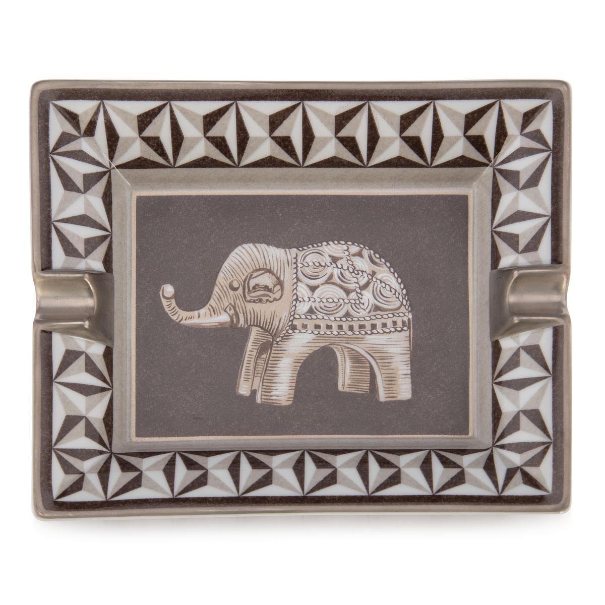 A ceramic ashtray by Hermes, made in France in the latter half of the 20th century. These ashtrays have always been very collectable with the vintage models in particular. This one has a lovely Indian elephant theme but at the same time typically