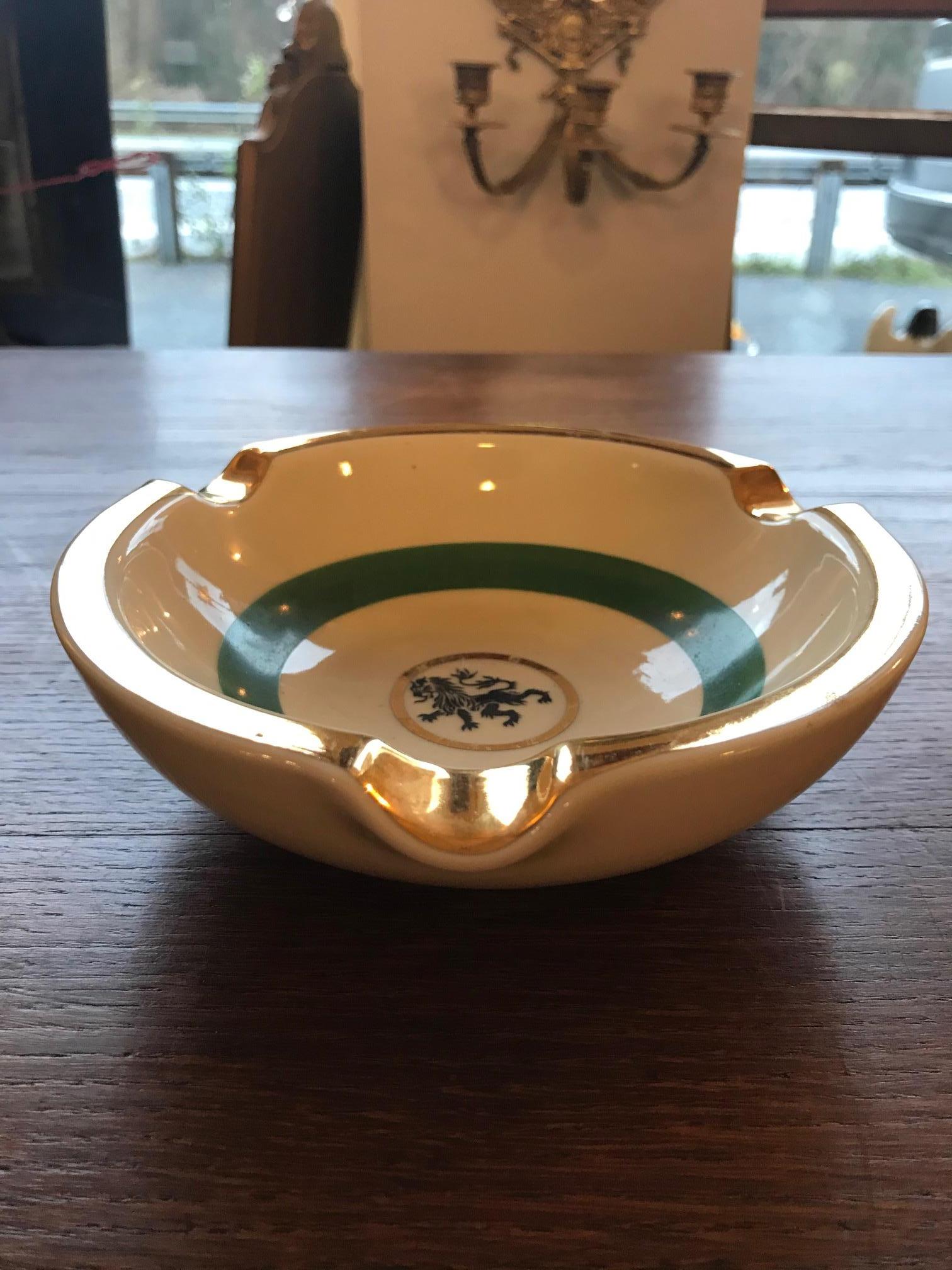 20th Century French Ceramic Ashtray, 1950s In Good Condition For Sale In LEGNY, FR