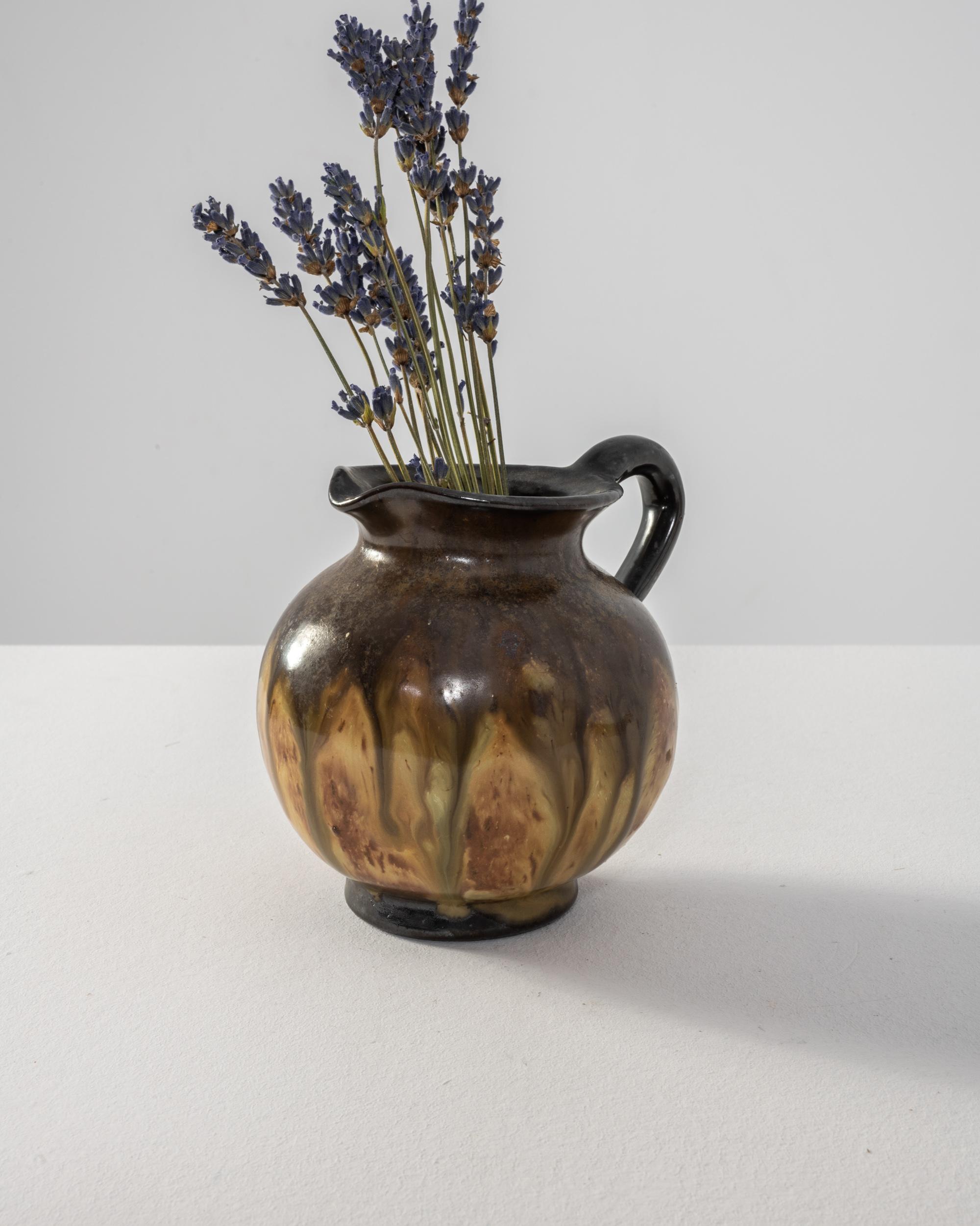 Brocca in ceramica francese del XX secolo in vendita 3