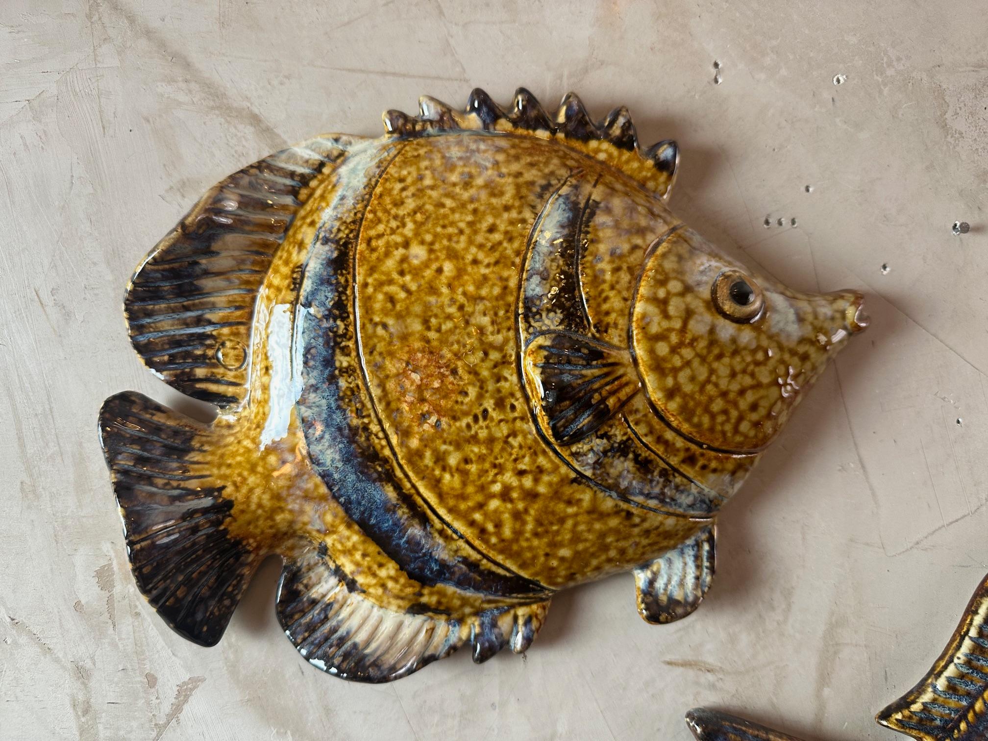 Ensemble de 4 poissons de Vallauris en céramique française du 20e siècle, 1970 en vente 2