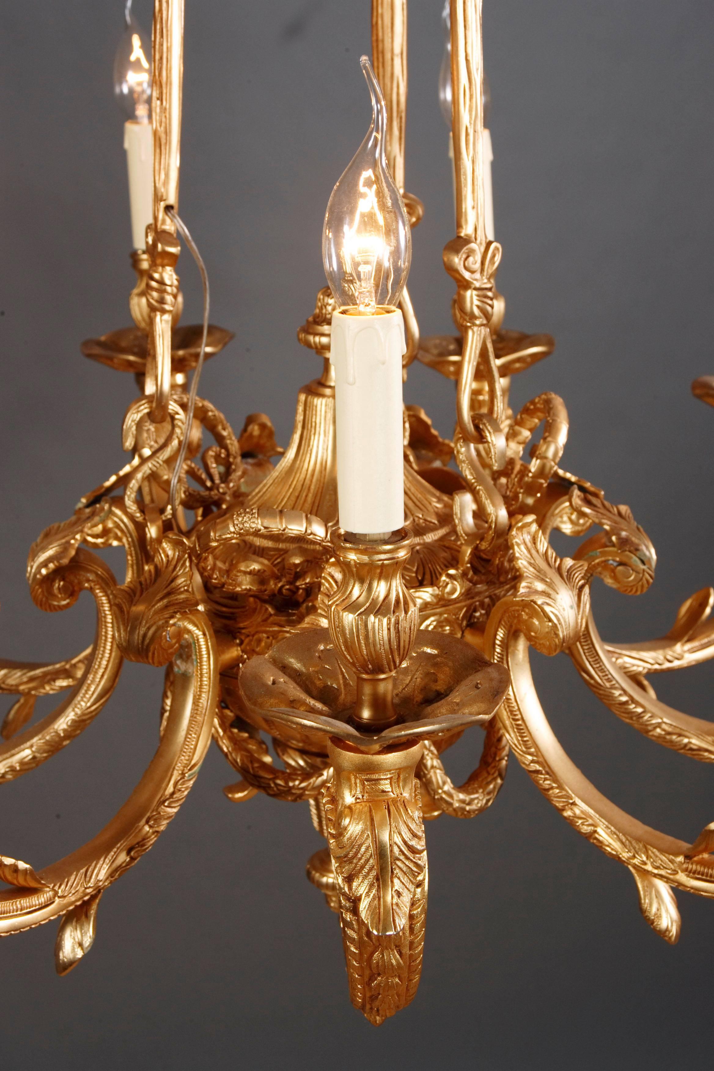 20th Century French Chandelier in Louis XIV Style 2
