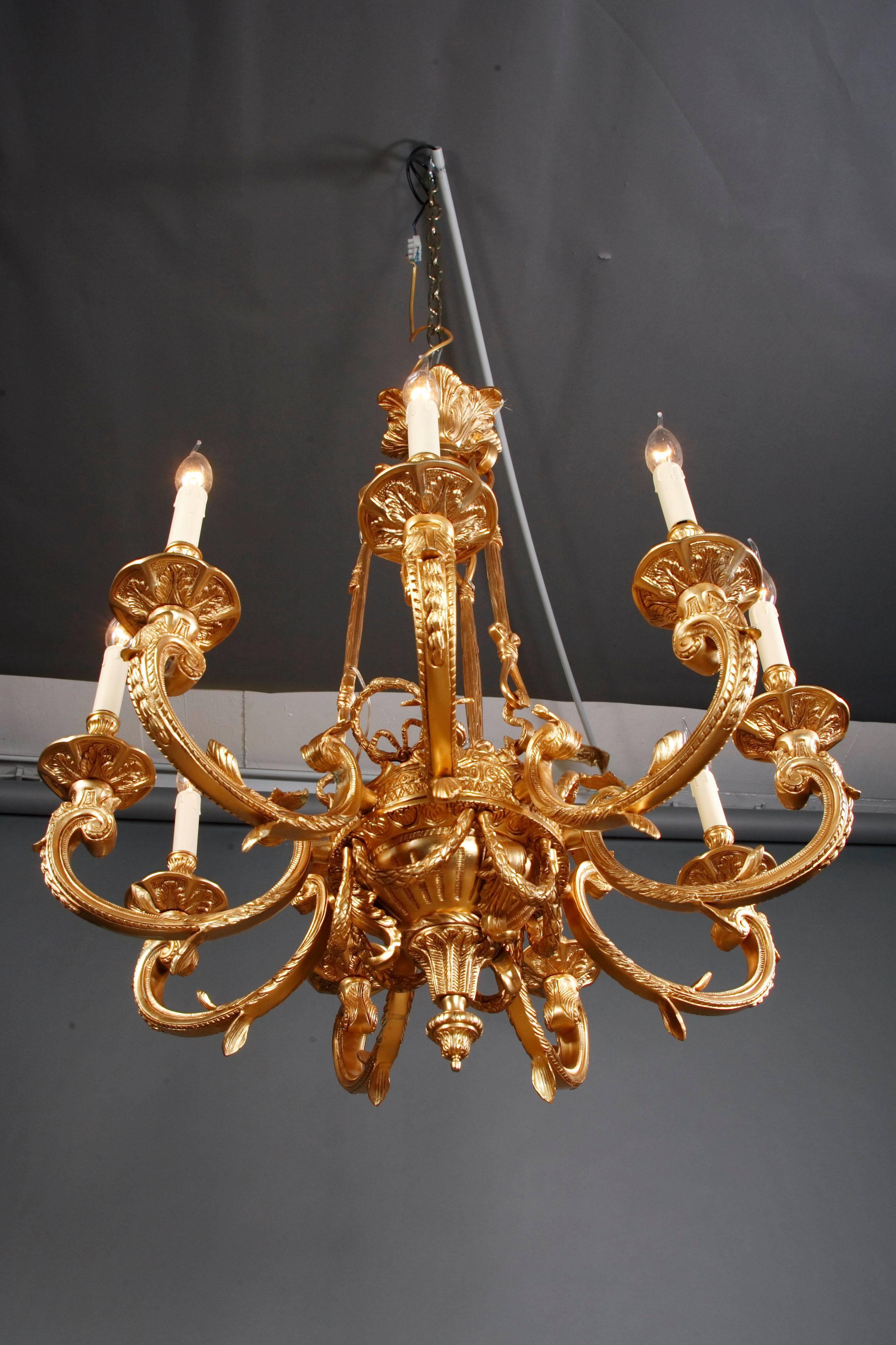 20th Century French Chandelier in Louis XIV Style 3