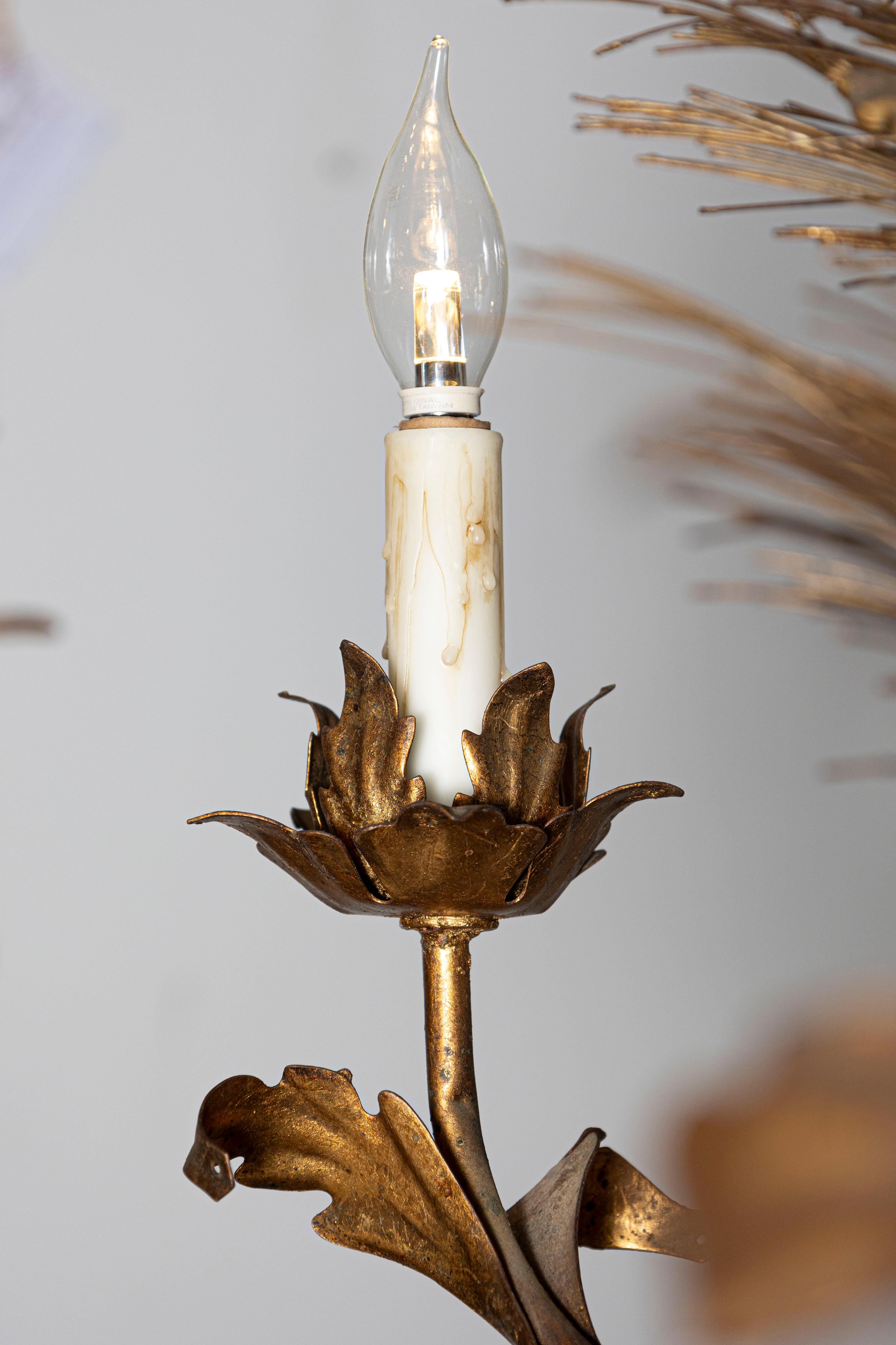Lampadario francese del XX secolo - Ispirato a Coco Chanel in vendita 6