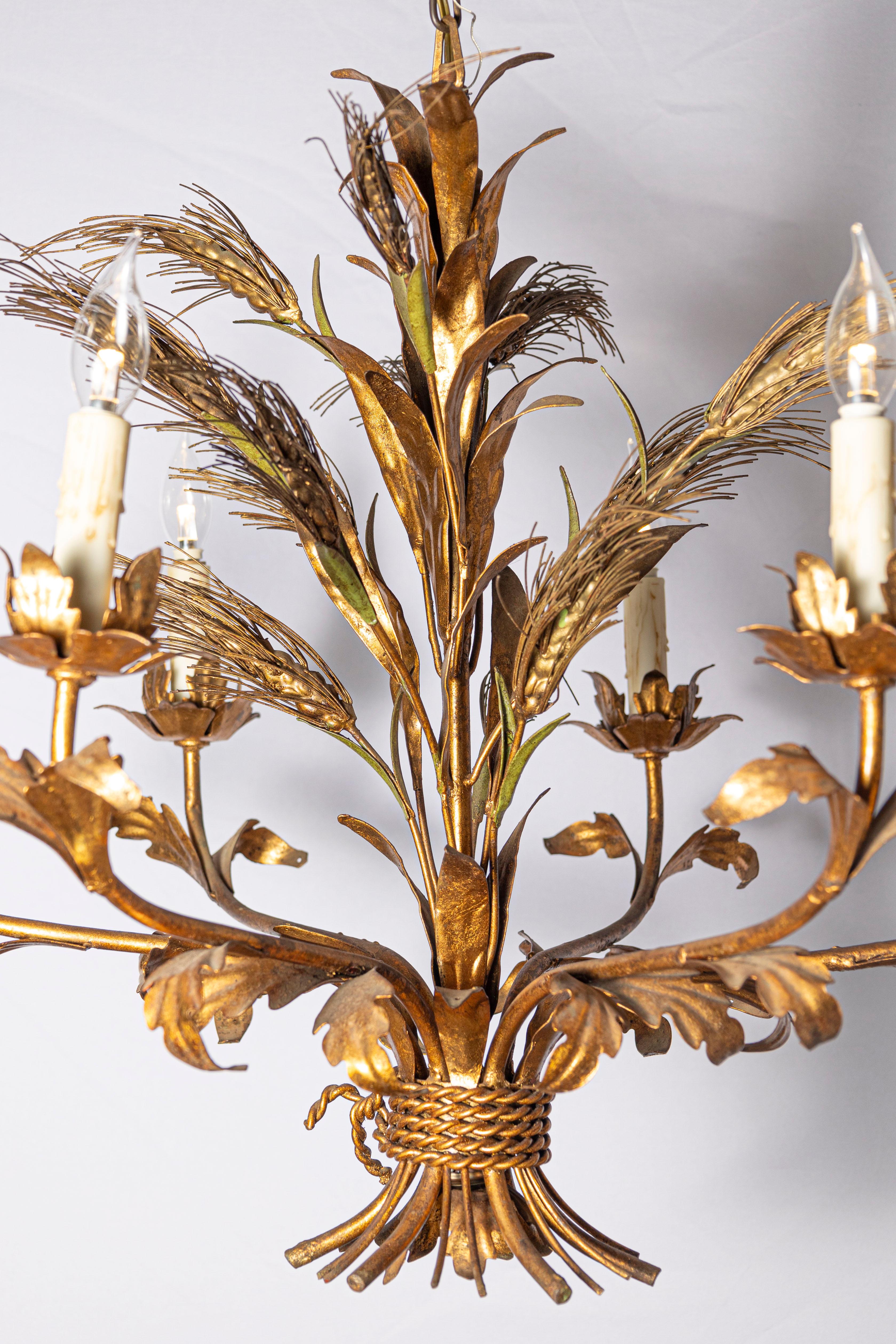 Lampadario francese del XX secolo - Ispirato a Coco Chanel In condizioni buone in vendita a Atlanta, GA