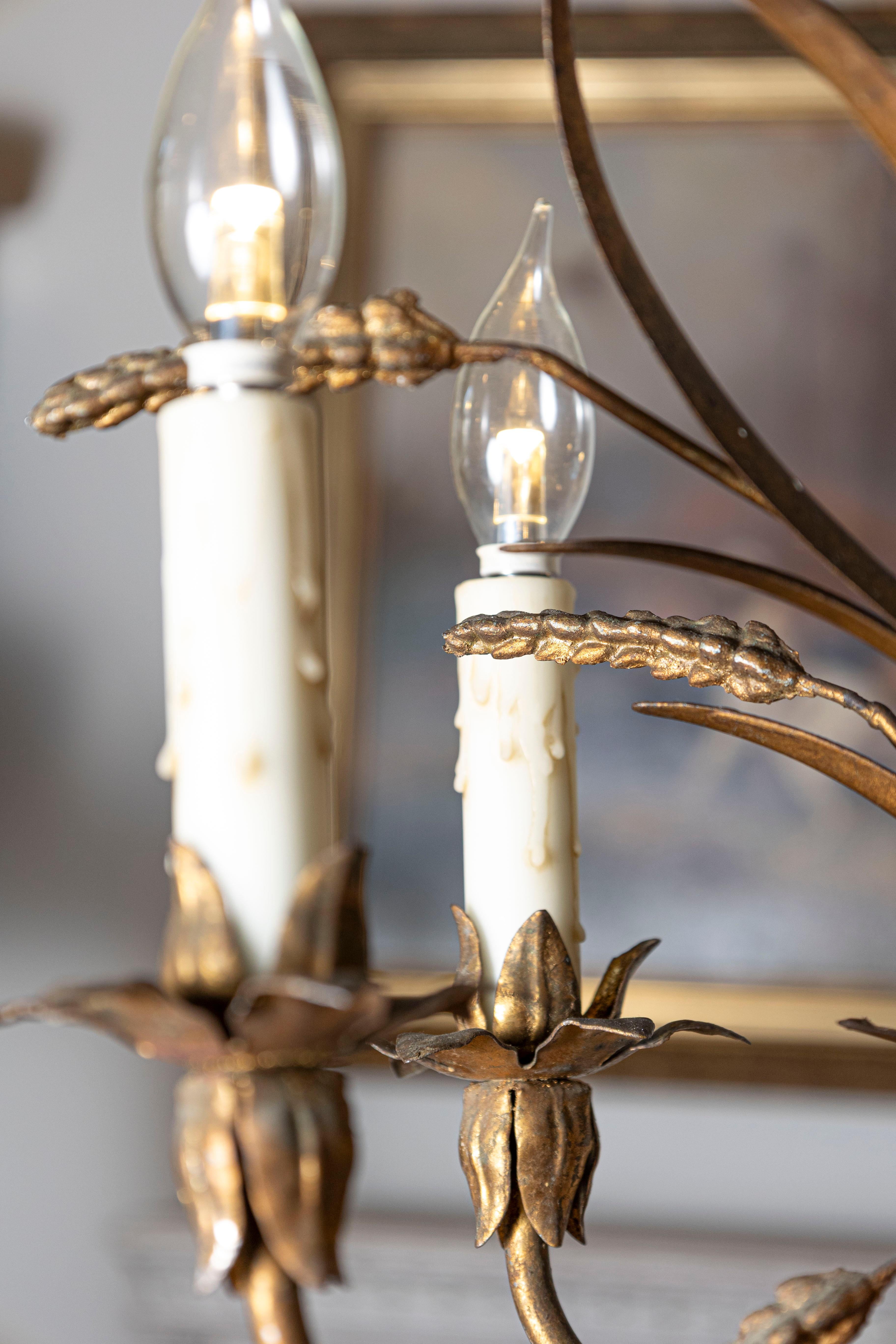 20ième siècle Lustre français du 20ème siècle - Inspiré par Coco Chanel en vente