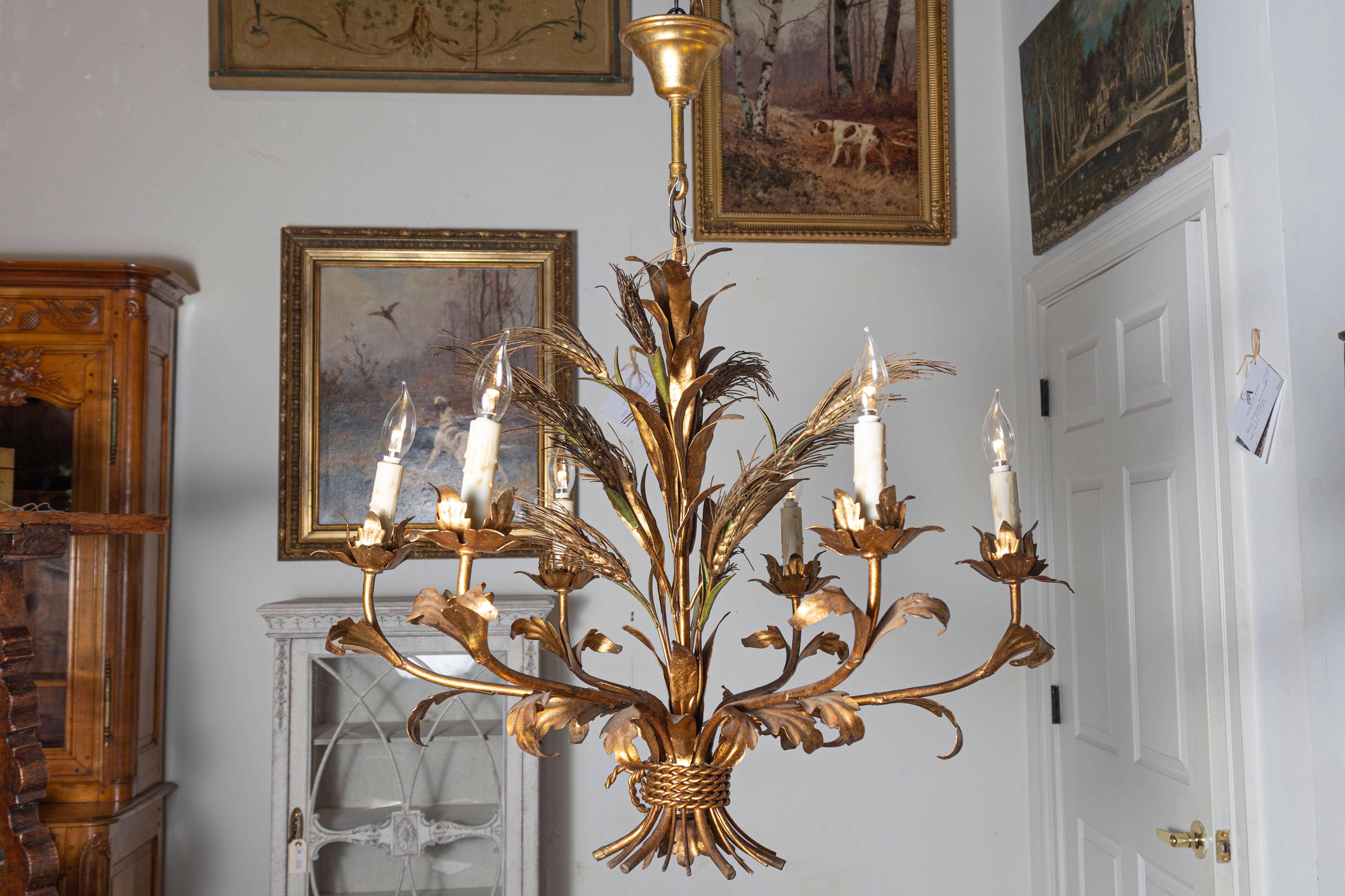 Metallo Lampadario francese del XX secolo - Ispirato a Coco Chanel in vendita