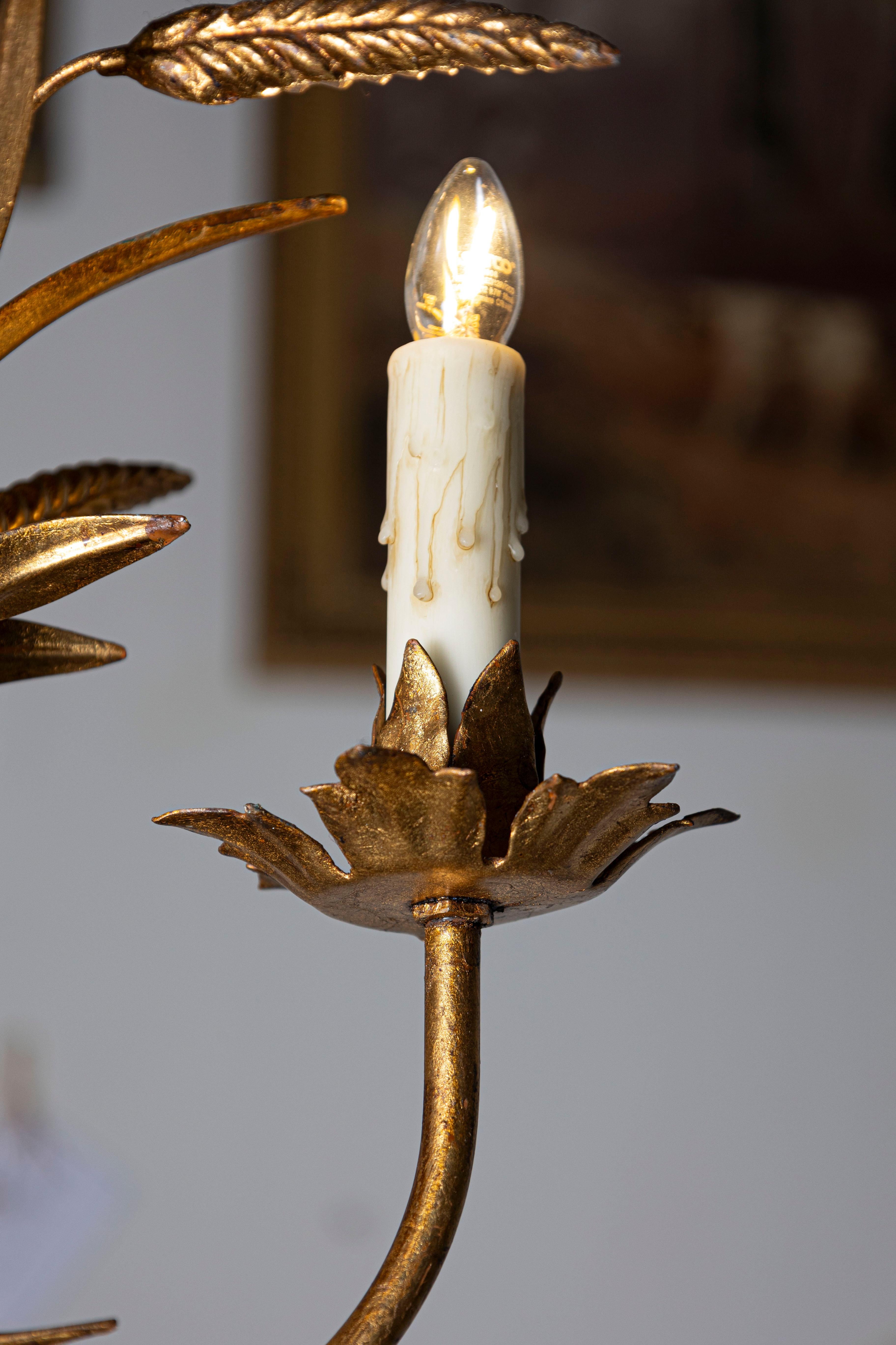20ième siècle Lustre français du 20ème siècle - Inspiré par Coco Chanel en vente