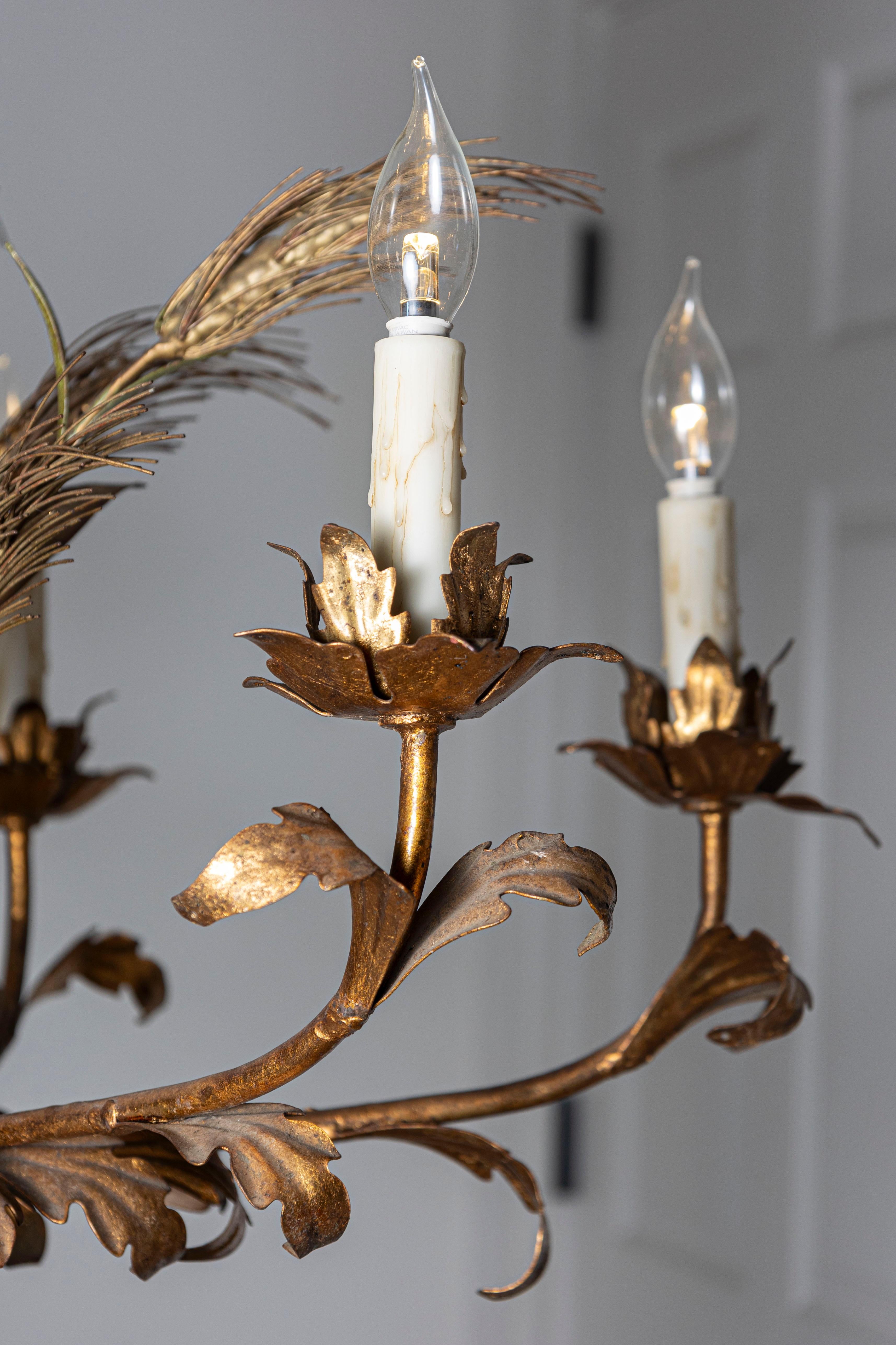 Lampadario francese del XX secolo - Ispirato a Coco Chanel in vendita 1