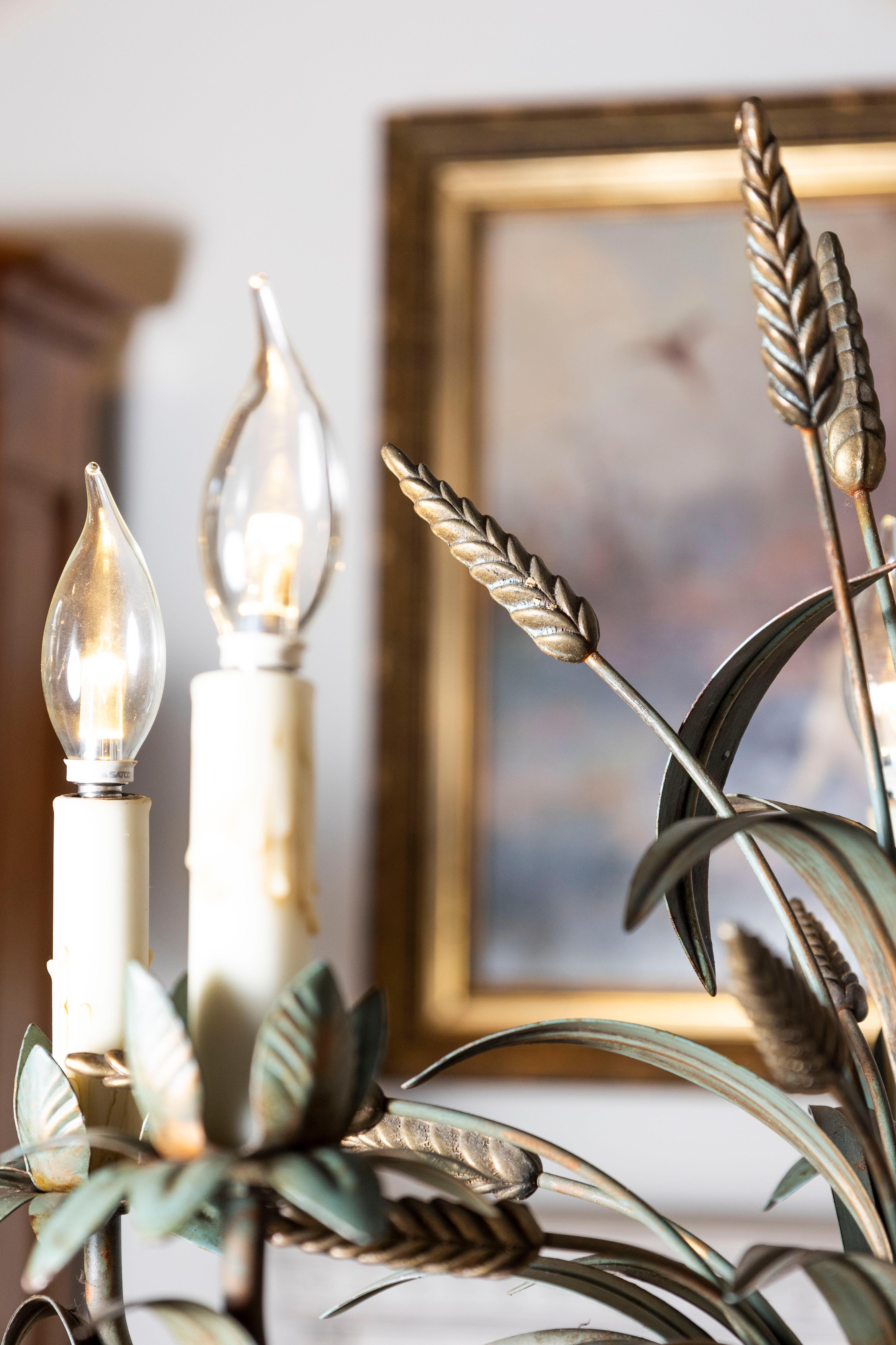20ième siècle Lustre français du 20ème siècle - Inspiré par Coco Chanel en vente