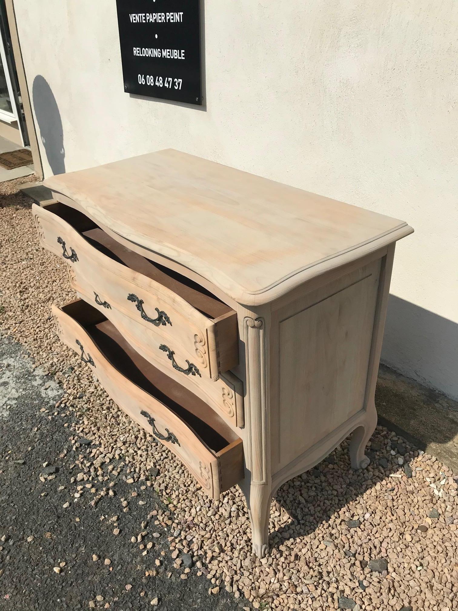 20th Century French Cherry Louis XV Style Commode, 1920s 4