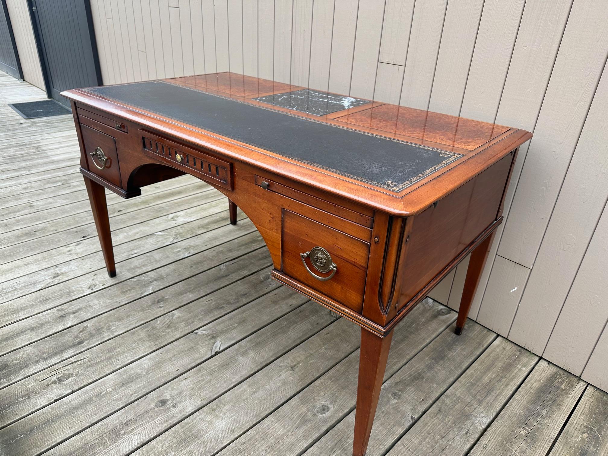 20th century French Cherry Wood System Desk, 1980s In Good Condition In LEGNY, FR