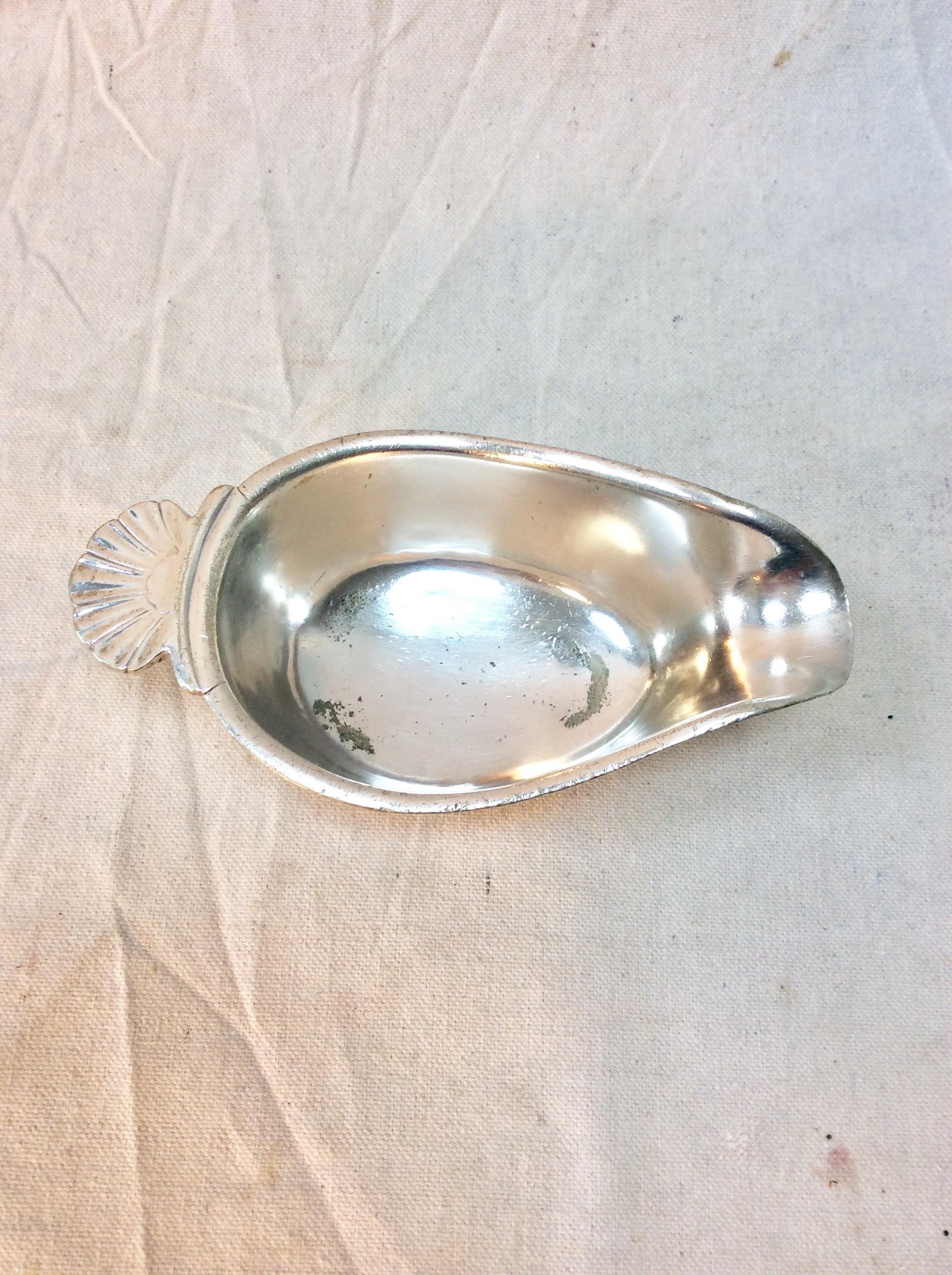 Silver Plate 20th Century French Christofle Hotel Silver Silverplate Hotel Provencal Sauce Bo For Sale
