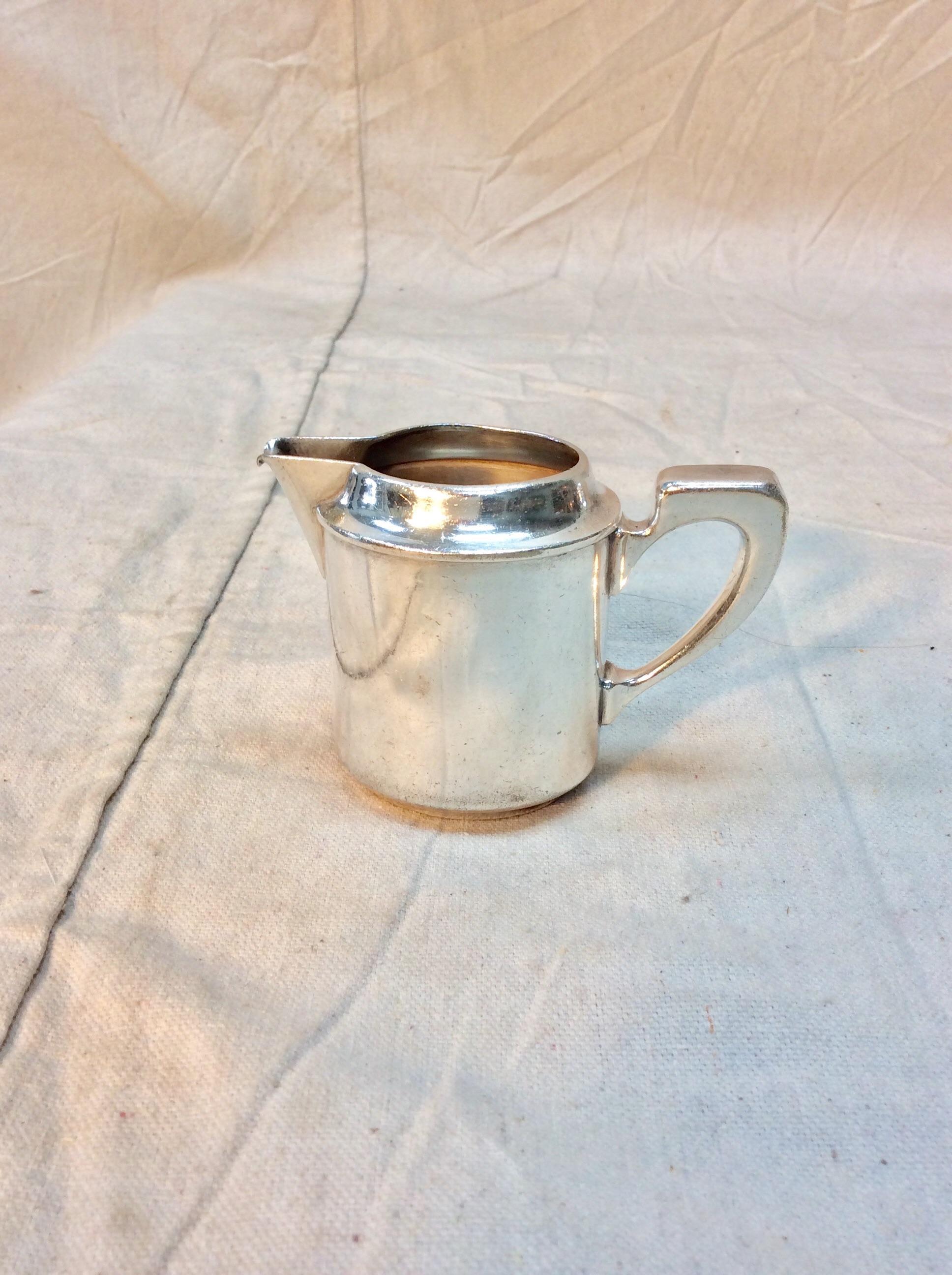 20th Century French Christofle Hotel Silver Silverplate La Residence Creamer For Sale 2